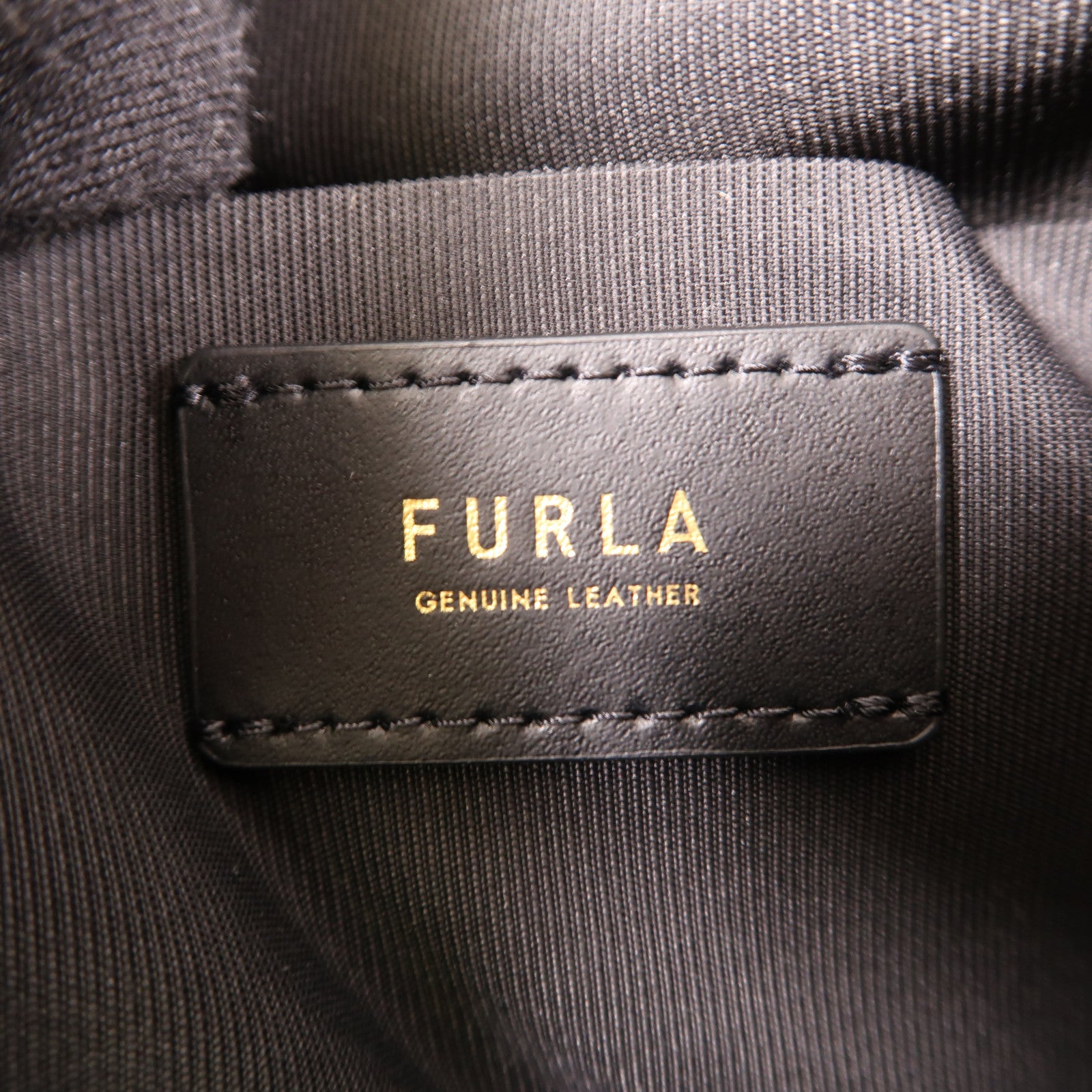Furla 牛皮皮革Handbag金扣手挽袋黑色