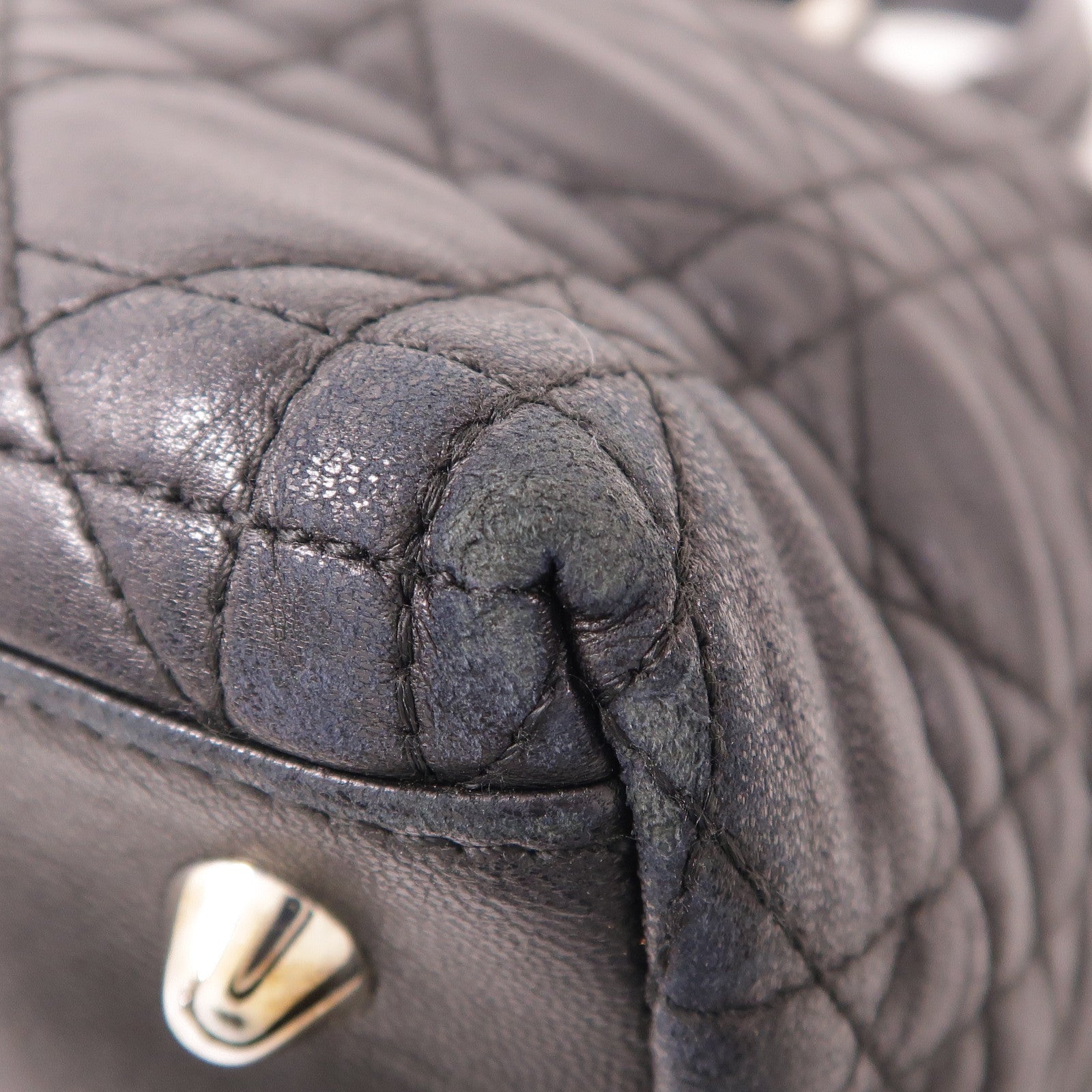 Dior 皮革Hand Bag銀扣手挽袋