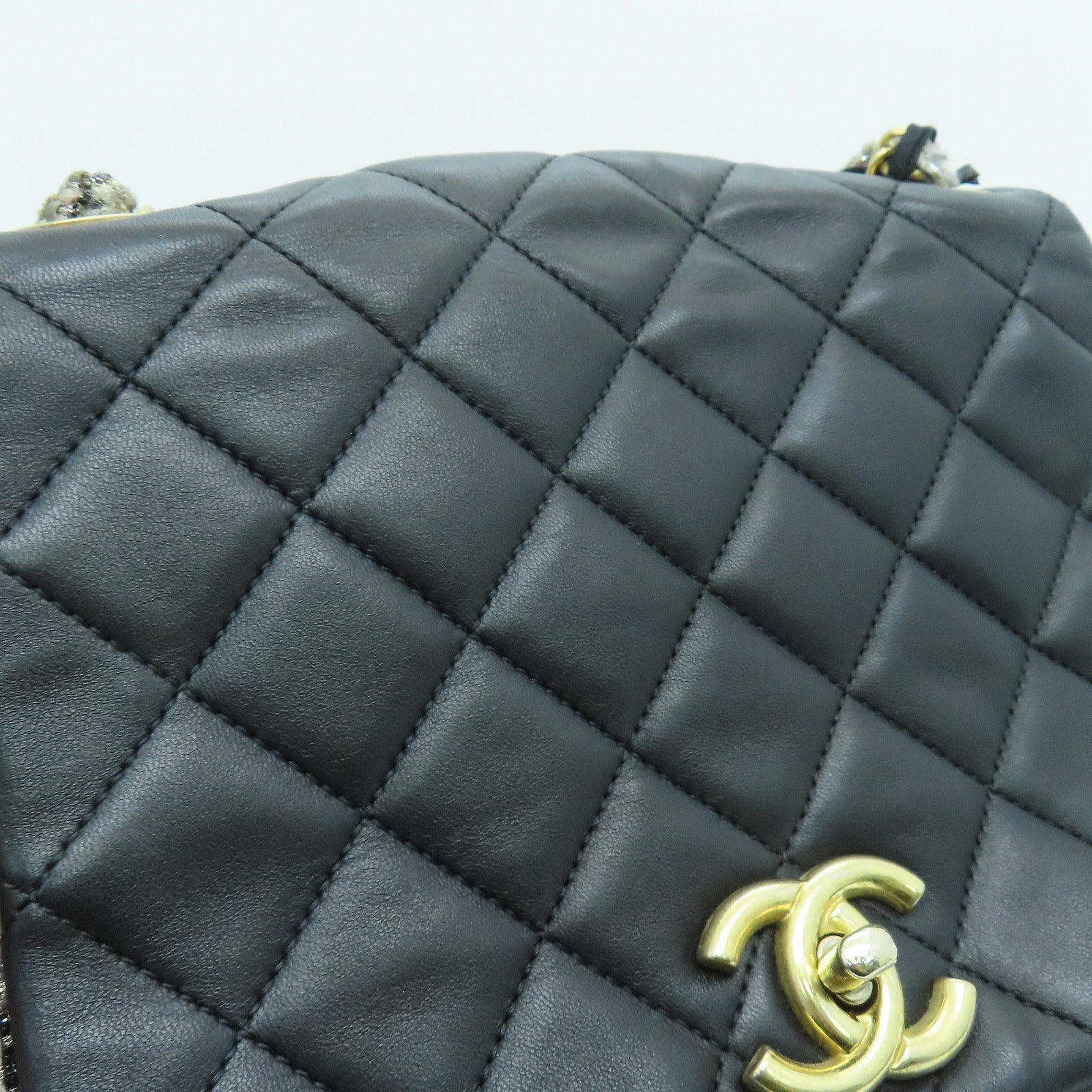 CHANEL 【激減優惠】菱格牛皮皮革Chain Shoulder金扣鏈帶肩背袋黑色