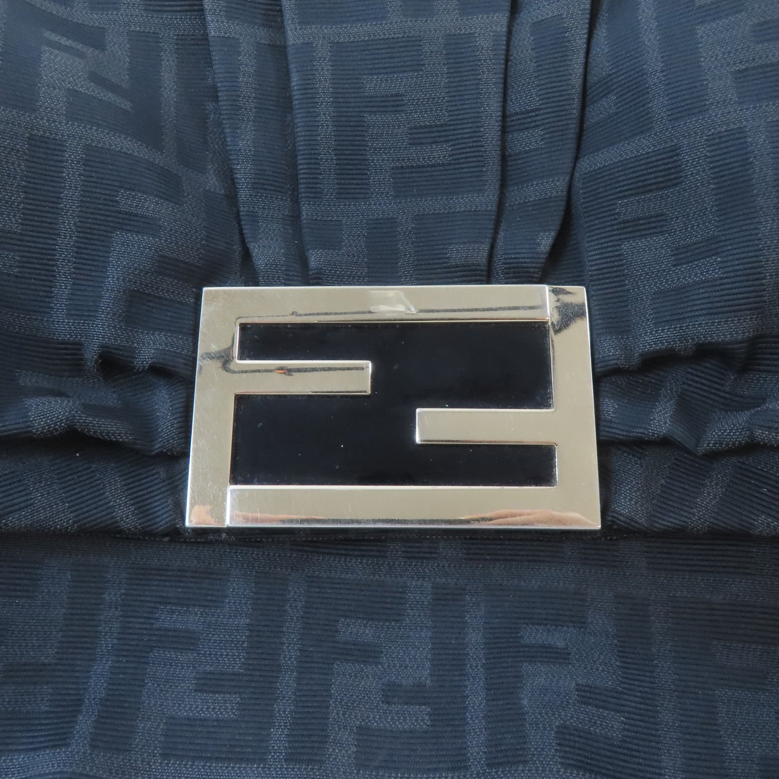 FENDI 帆布Zucca Mia Flap銀扣肩背袋啡色