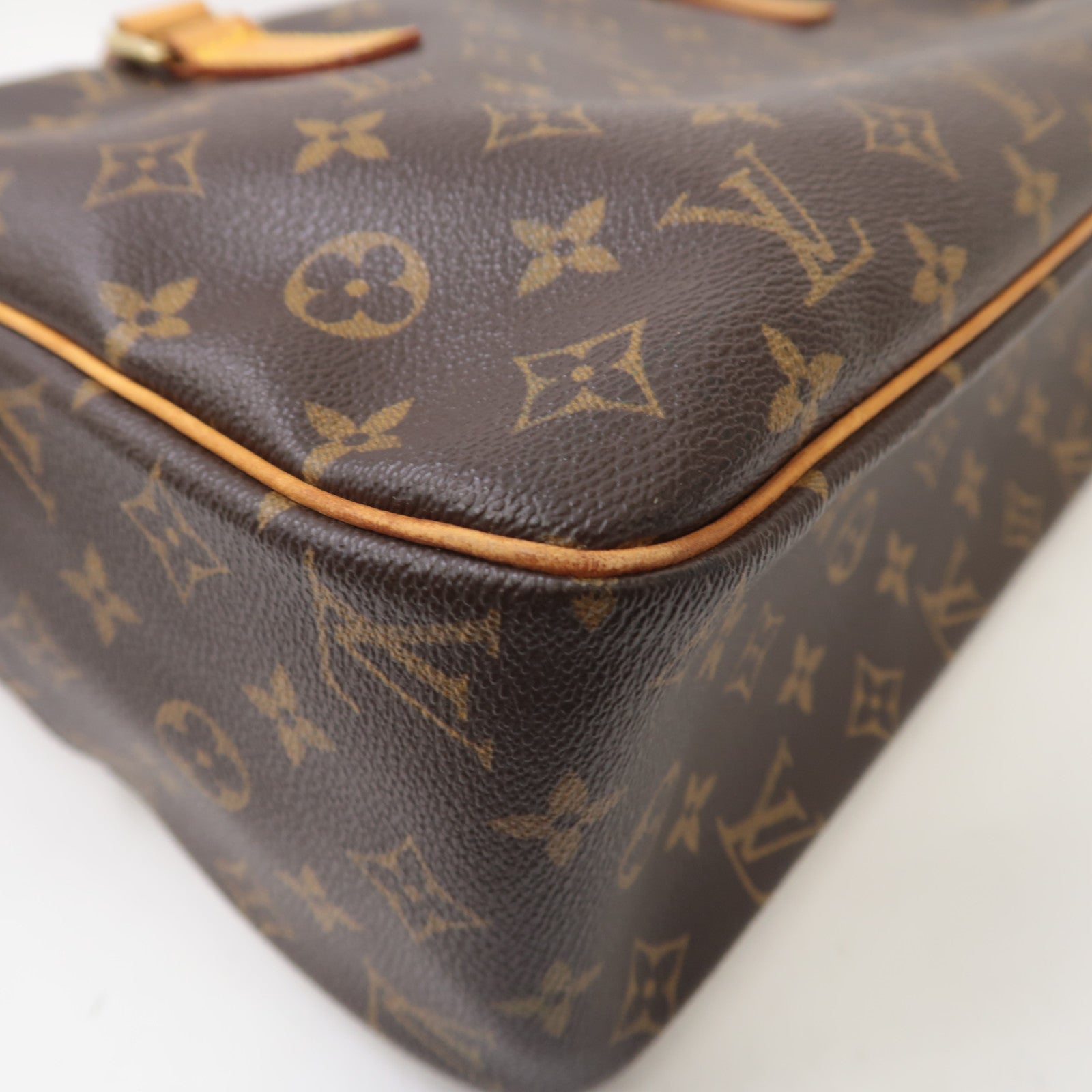 LOUIS VUITTON Monogram Cite GM金扣肩背袋啡色