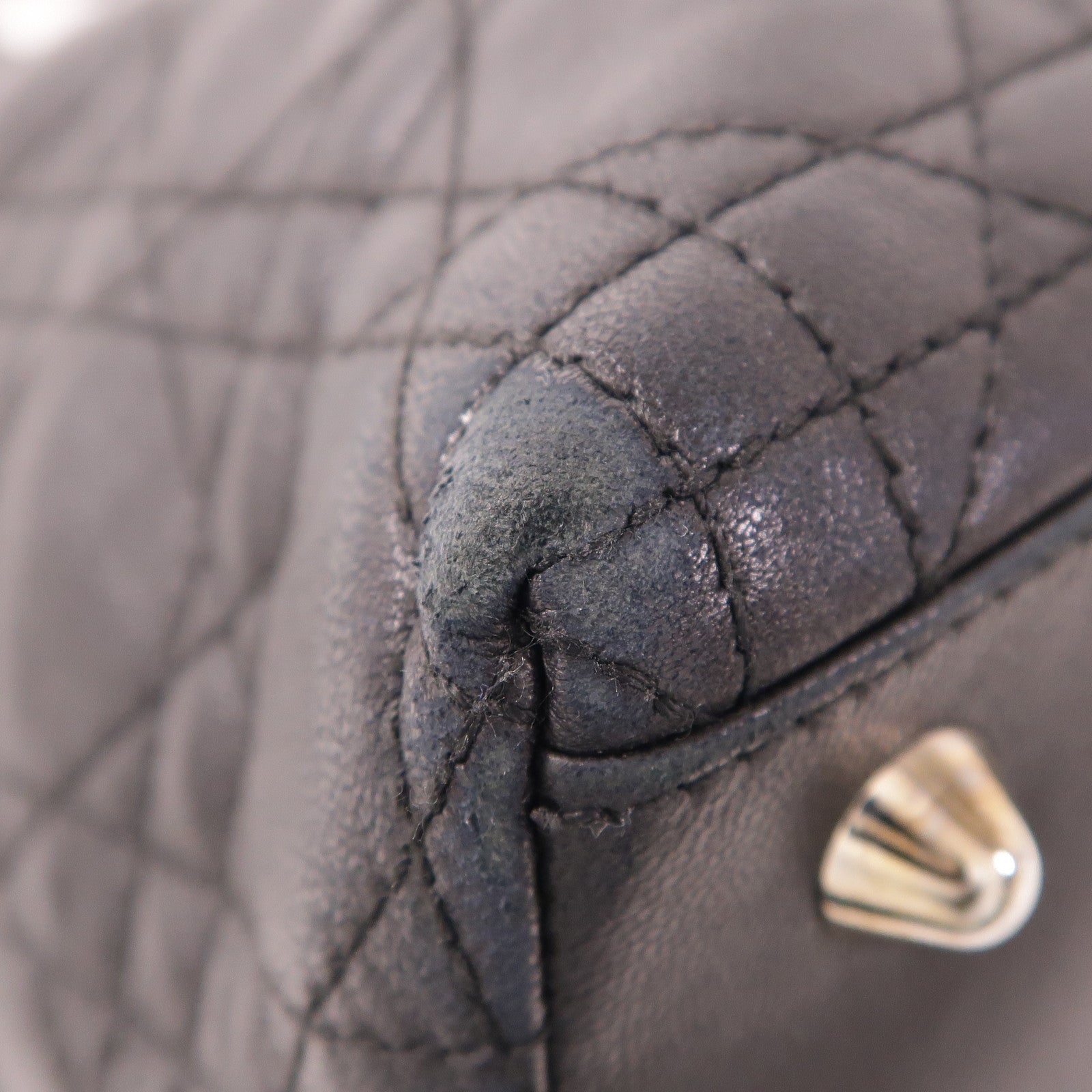 Dior 皮革Hand Bag銀扣手挽袋