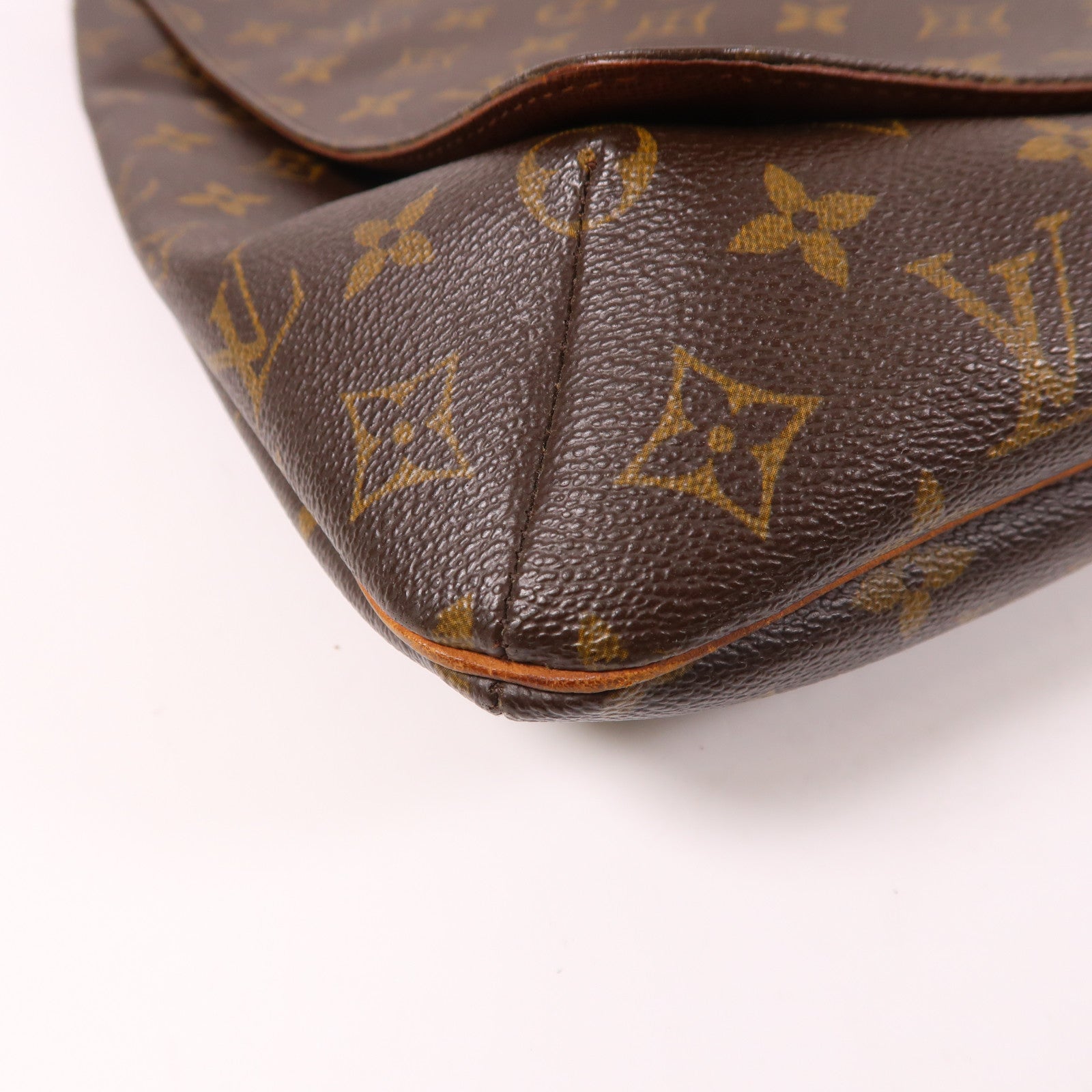 LOUIS VUITTON Monogram Musette金扣肩背袋棕色