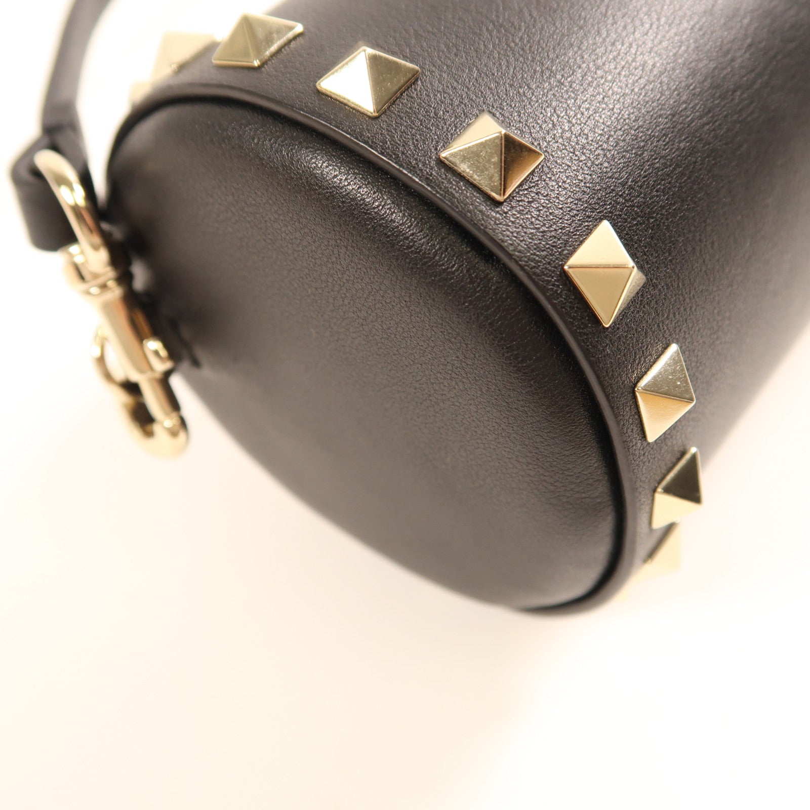 Valentino 牛皮皮革Shoulder Bag金扣肩背袋