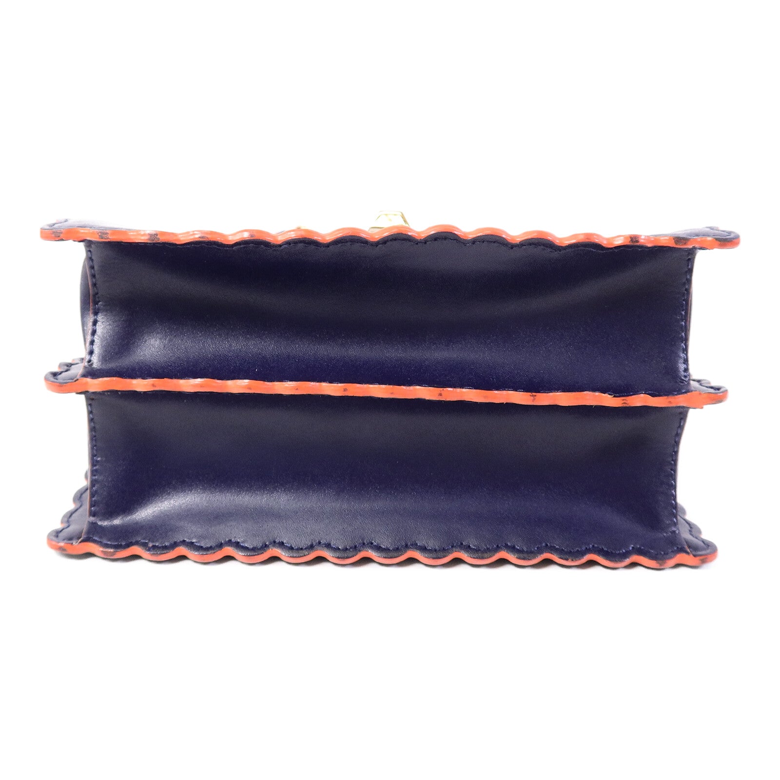 FENDI 牛皮皮革Kan I Small鏈帶肩背袋