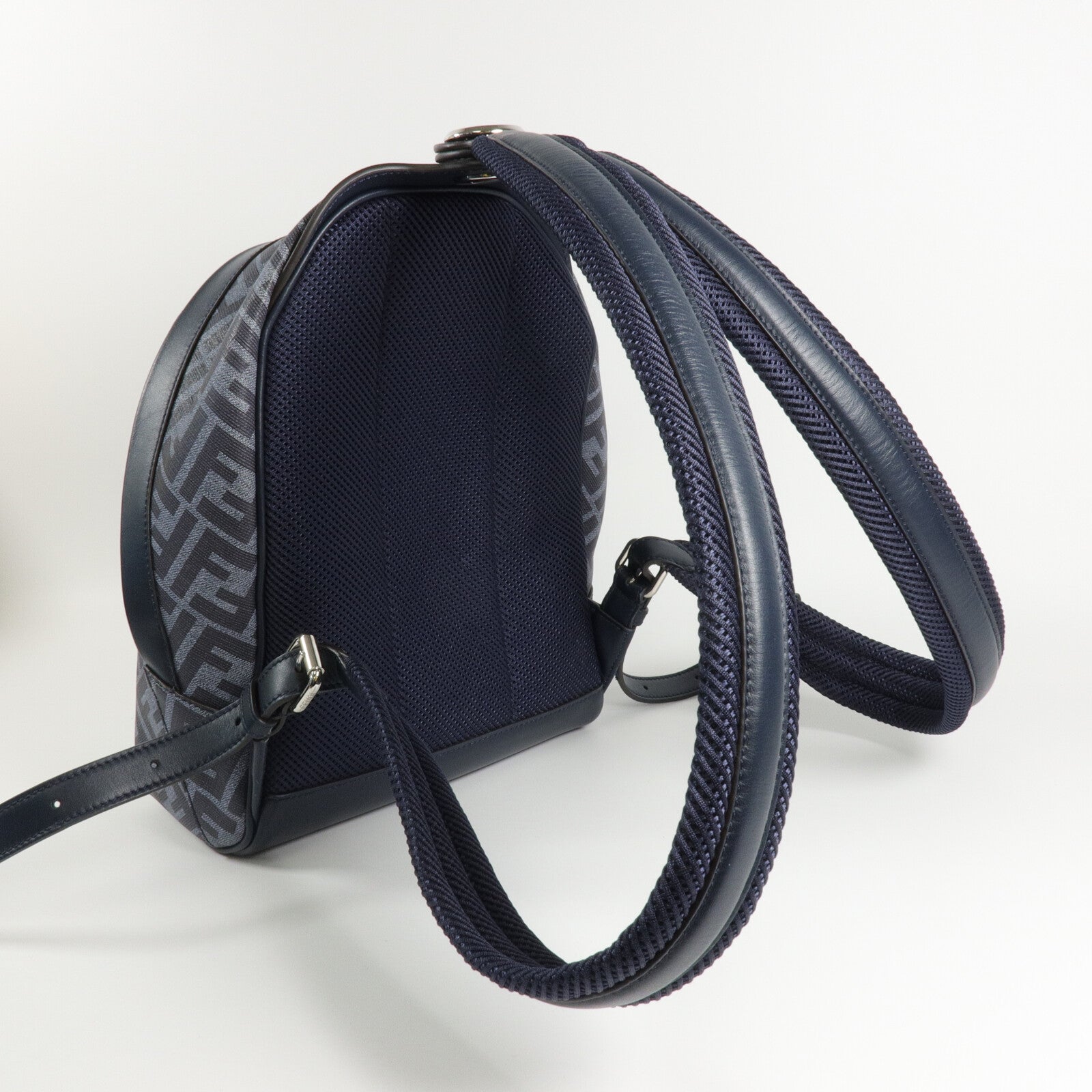 FENDI 塗層帆布Chiodo Backpack背包