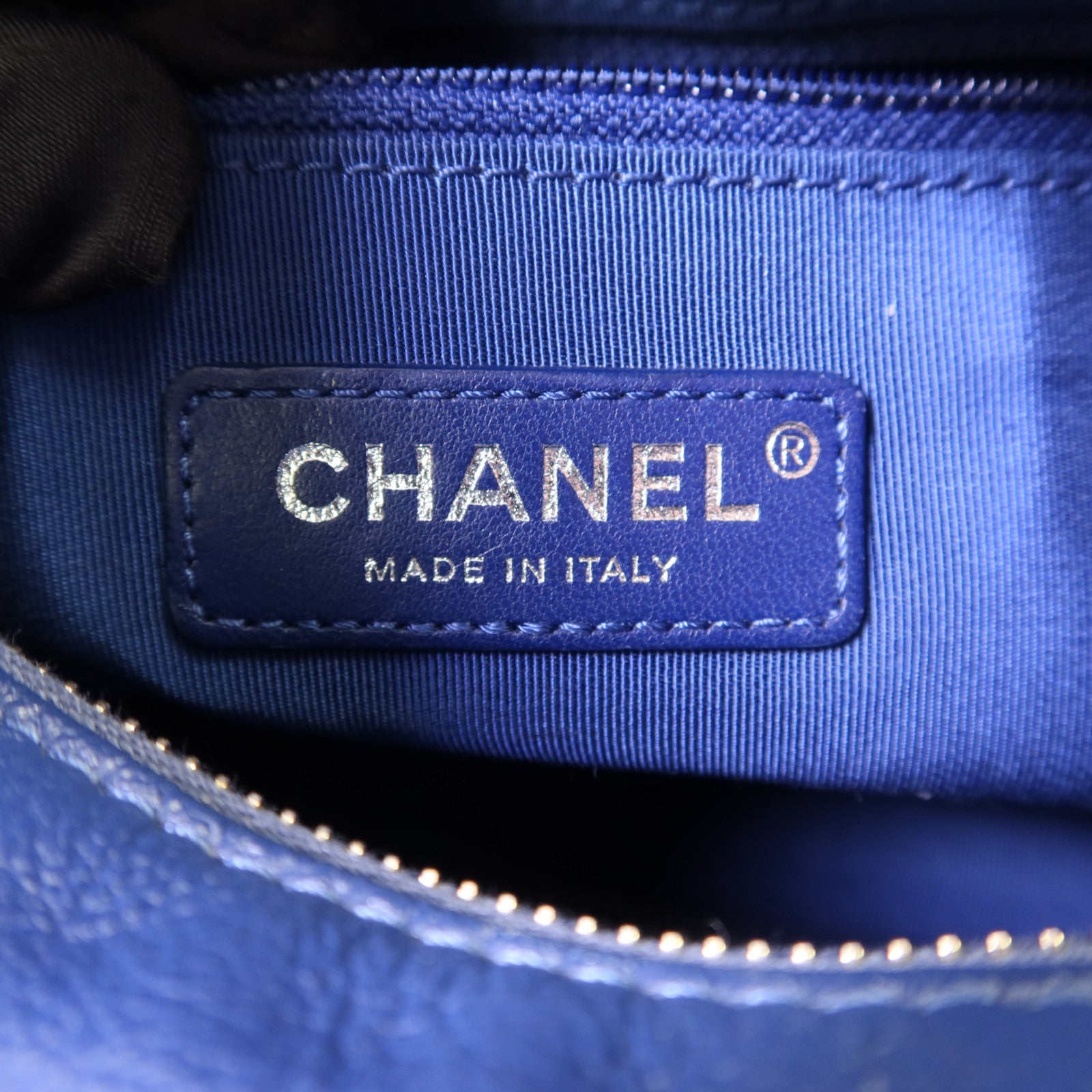 CHANEL 【激減優惠】牛皮皮革Gabrielle Small金扣鏈帶肩背袋