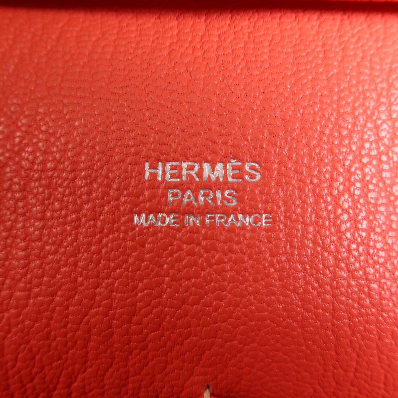 HERMES Butler皮革Plume Pop 32銀扣手挽袋Naturel