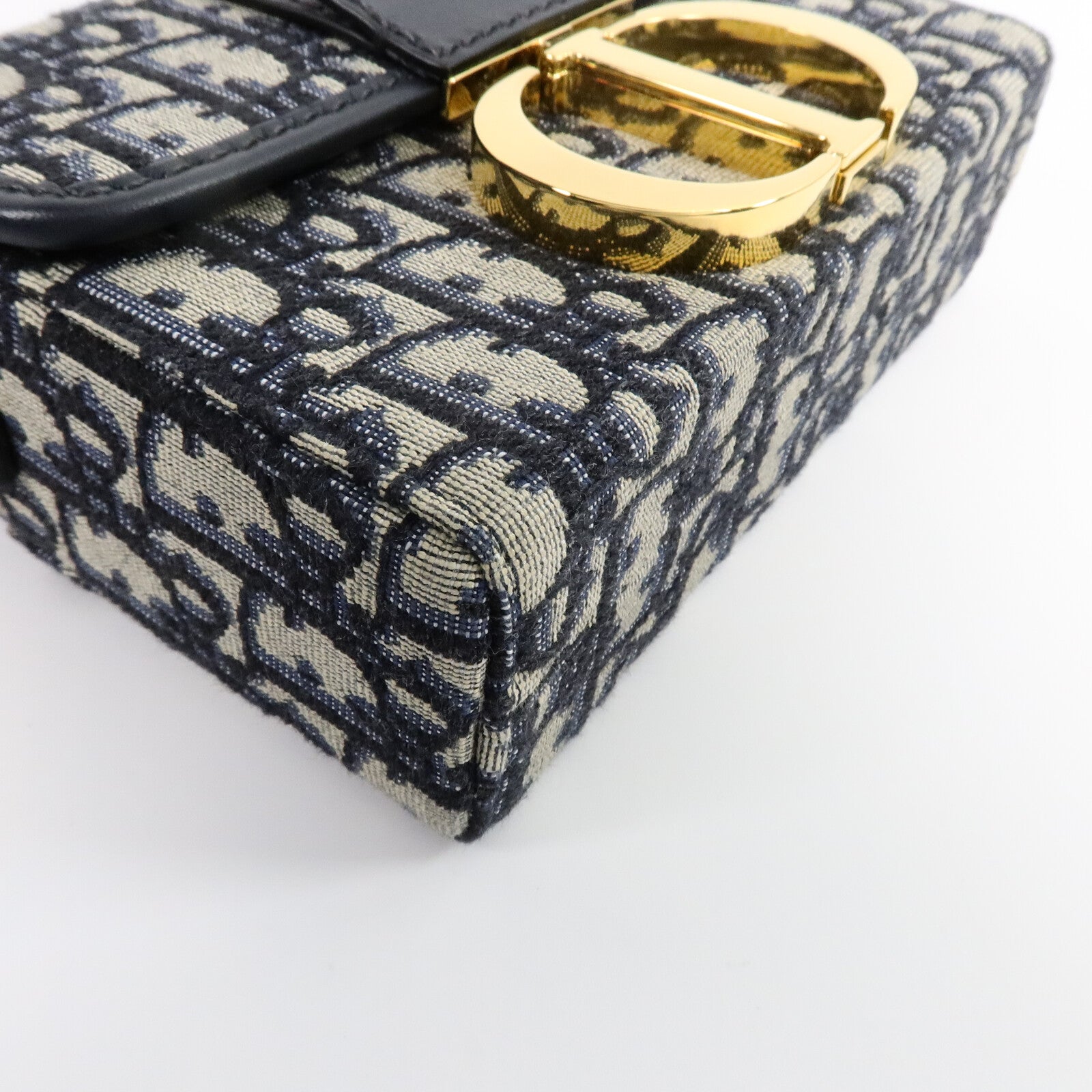 Dior 帆布Montaigne 30 Mini肩背袋