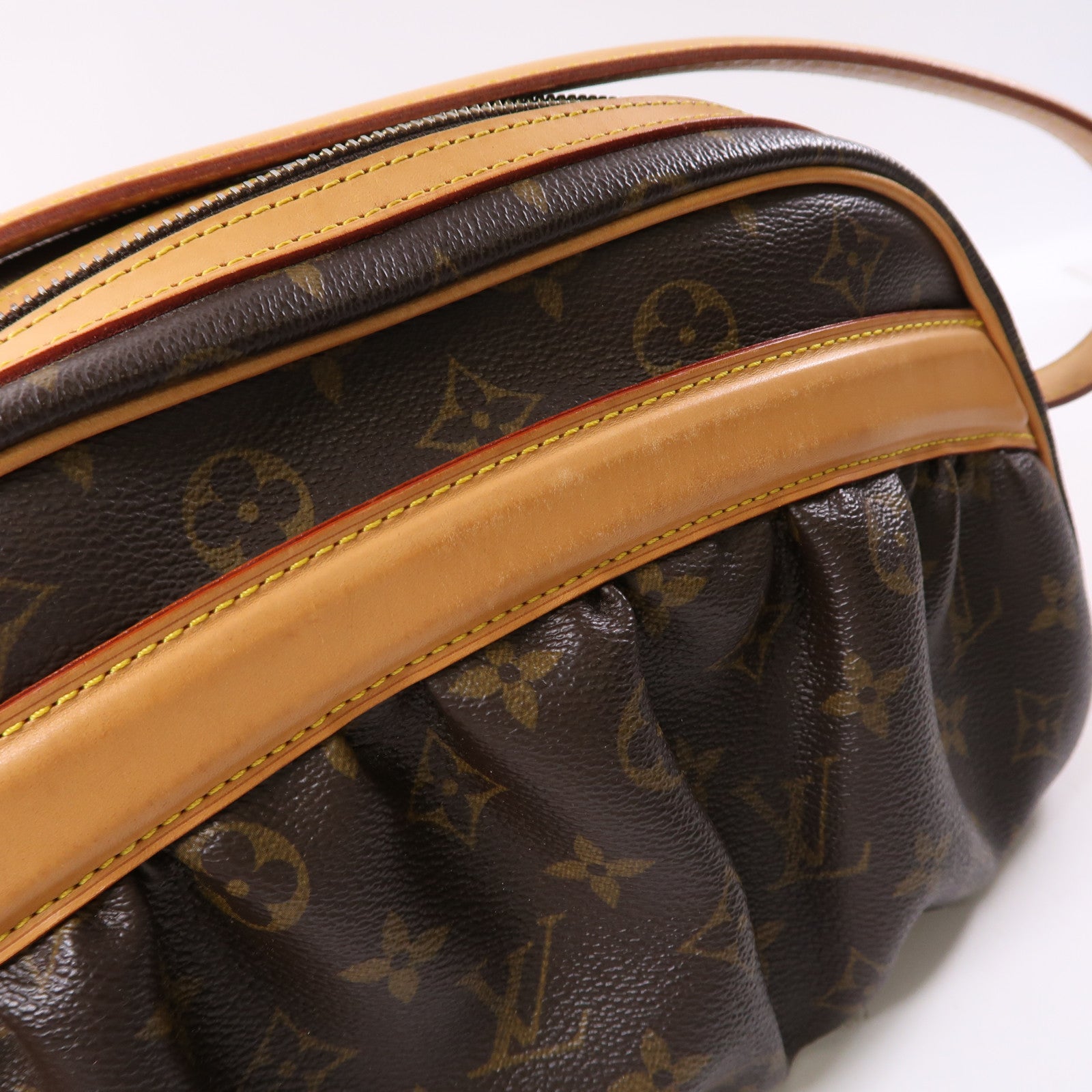 LOUIS VUITTON Monogram Klara金扣肩背袋啡色