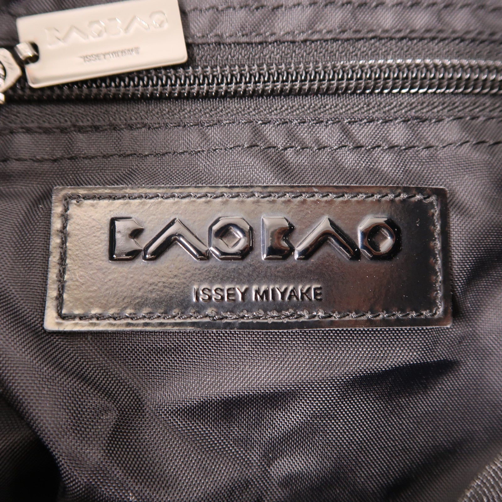 ISSEY MIYAKE PVC Bao Bao Tote Bag手挽袋黑色/白色/灰色