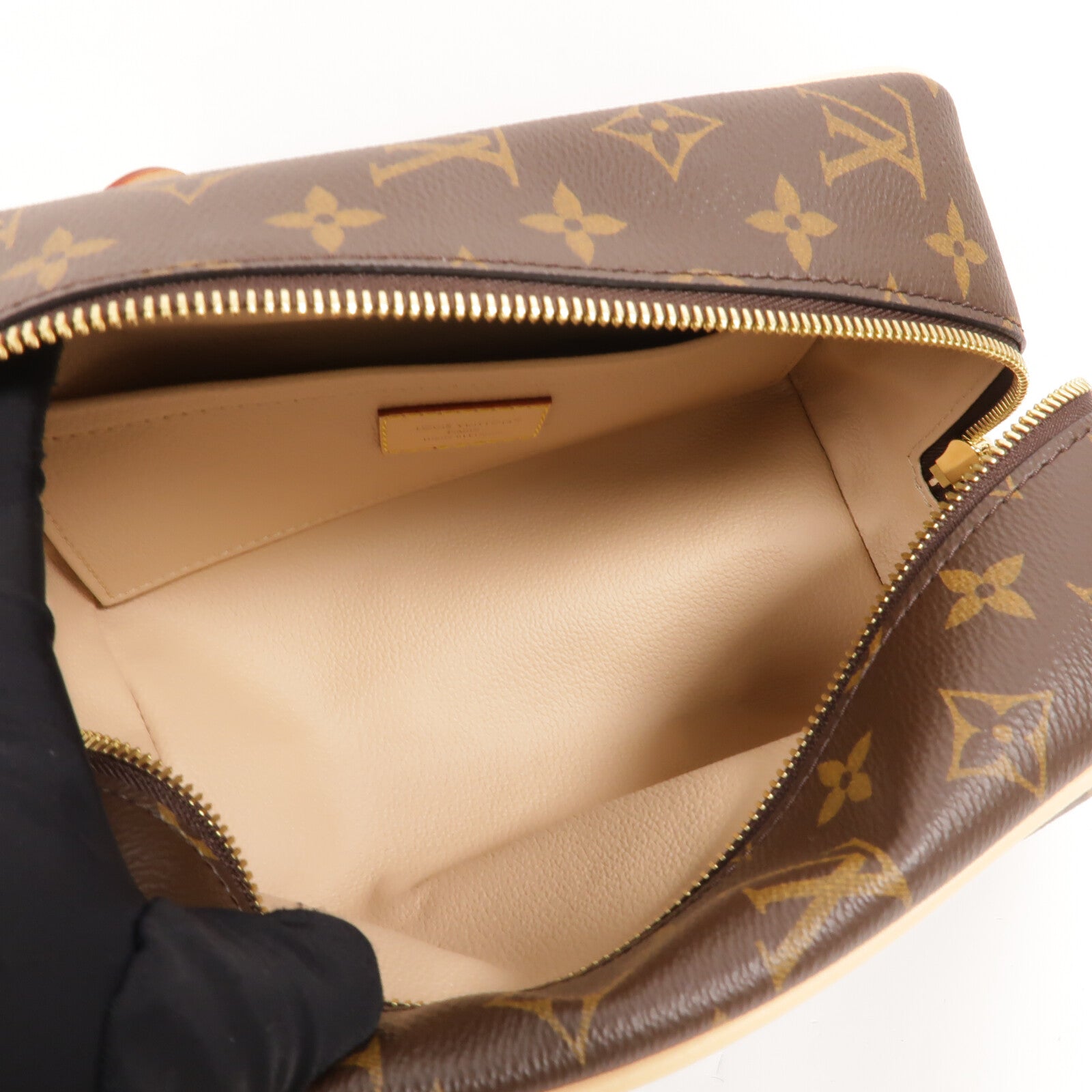 LOUIS VUITTON Monogram Trousse Toilette Locker Dopp Kit手挽袋