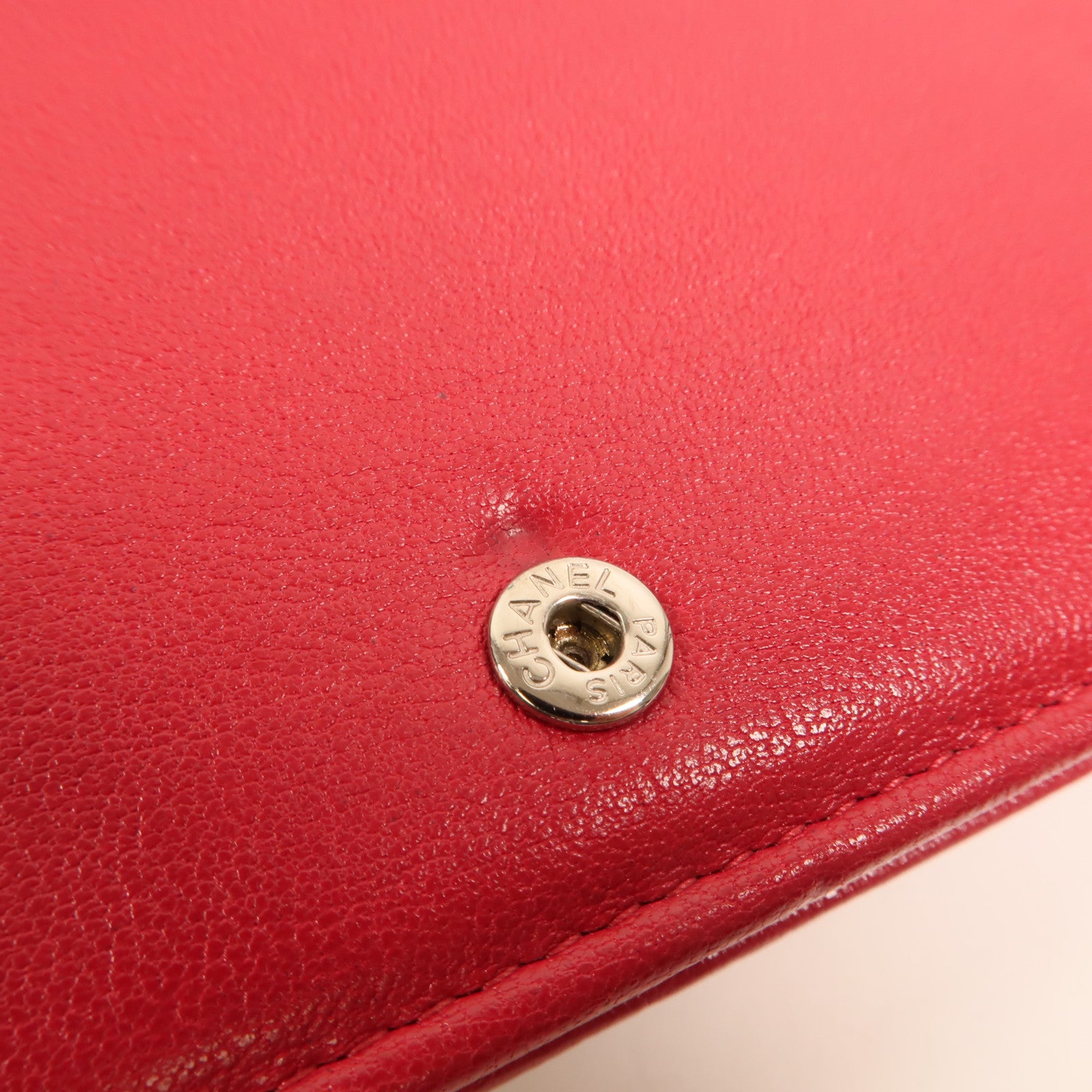 CHANEL 牛皮皮革WOC Wallet On Chain銀扣鏈帶肩背袋