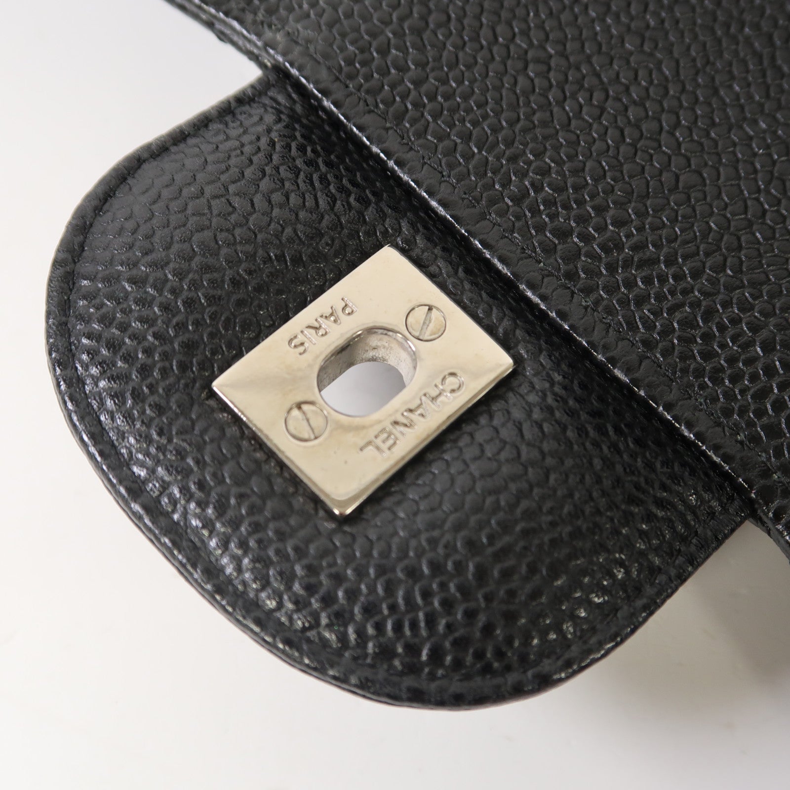 CHANEL 【激減優惠】菱格皮革Classic Jumbo銀扣鏈帶肩背袋黑色