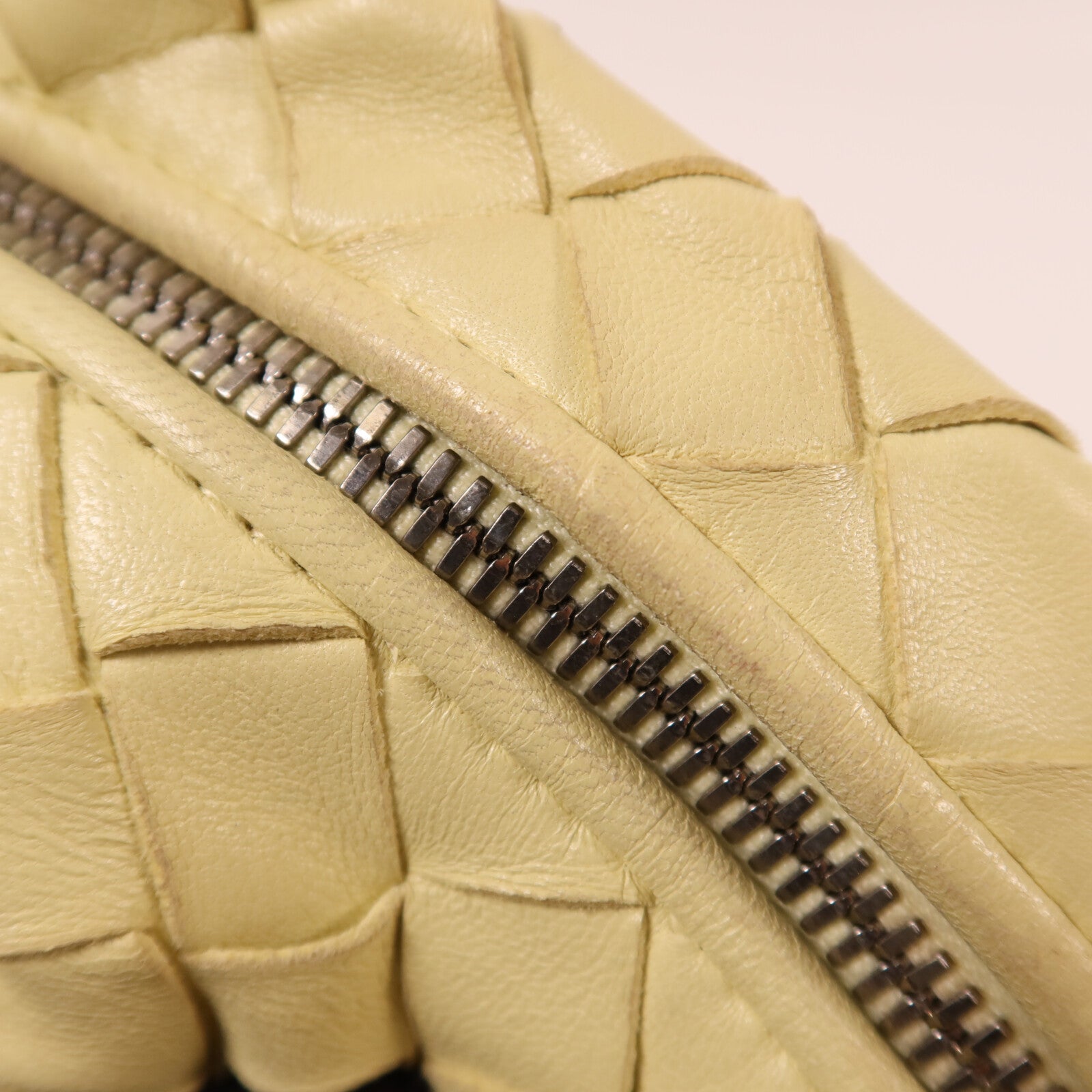 BOTTEGA VENETA 羊皮皮革Jodie Mini銀扣手挽袋