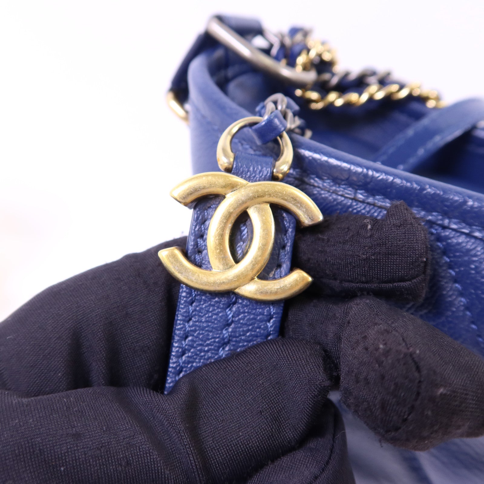 CHANEL 【激減優惠】牛皮皮革Gabrielle Small金扣鏈帶肩背袋
