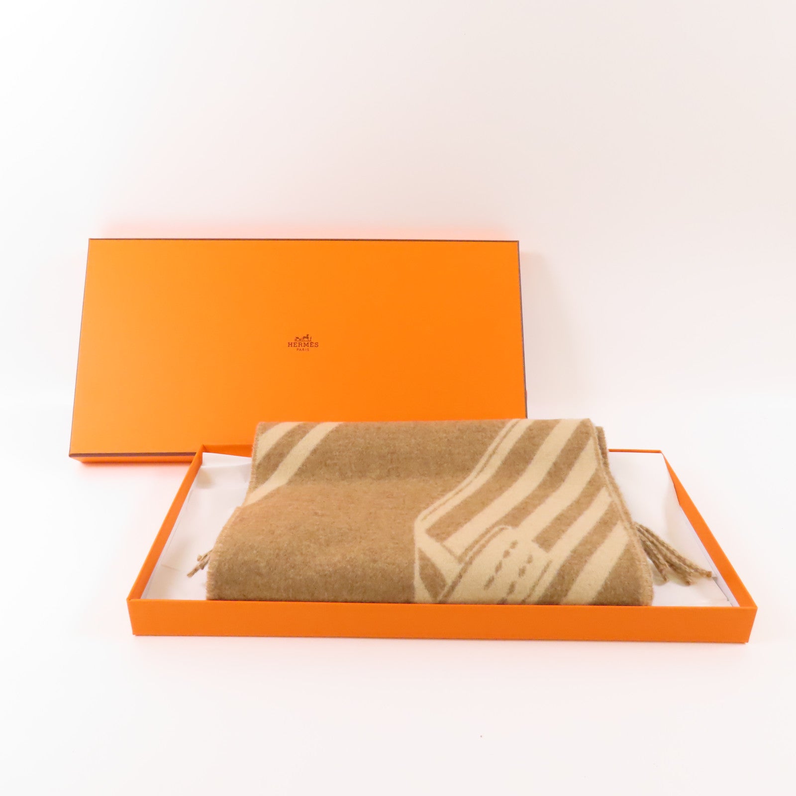 HERMES 羊絨Muffler圍巾