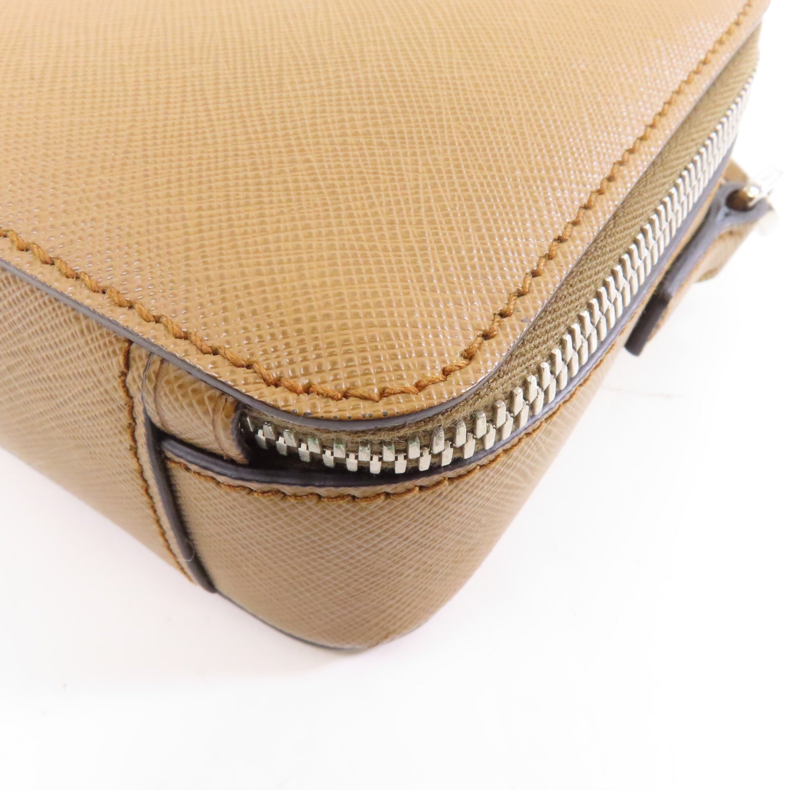 PRADA 牛皮皮革Shoulder Bag銀扣肩背袋啡色/黑色