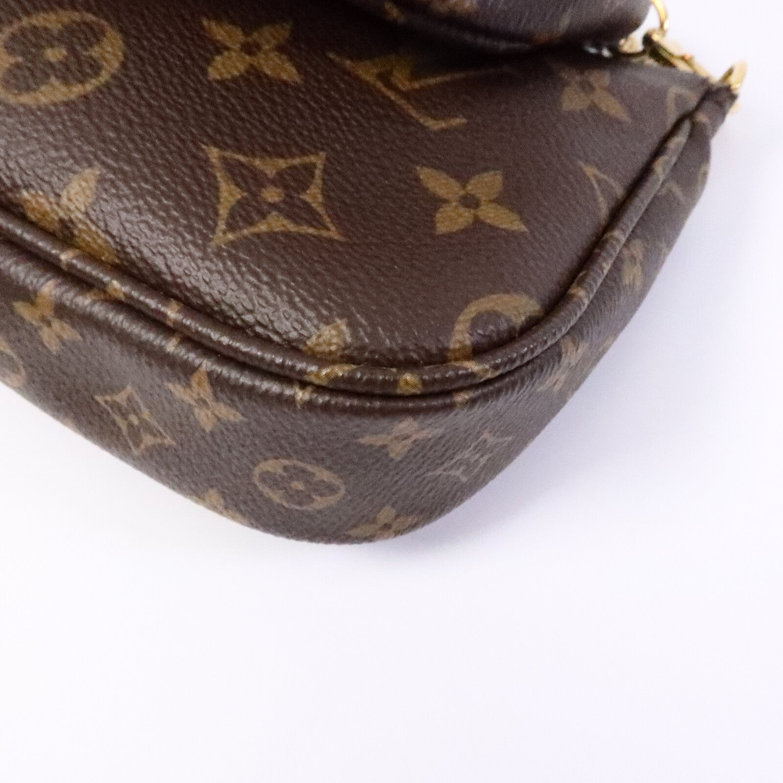 LOUIS VUITTON Monogram Multi Pochette Accessoires金扣肩背袋