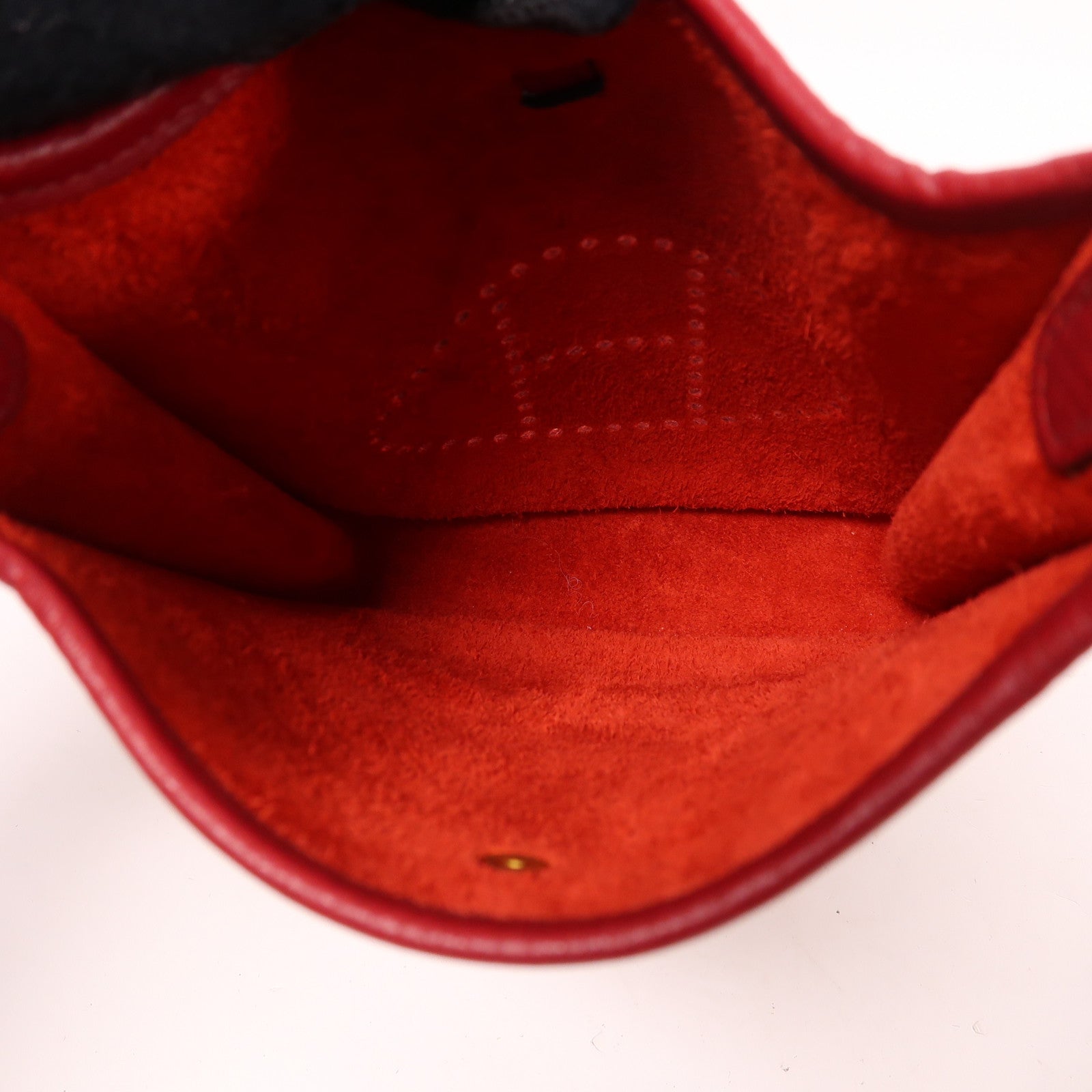 HERMES GHW Evelyne TPM Shoulder Bag Taurillon Clemence Leather Rouge H