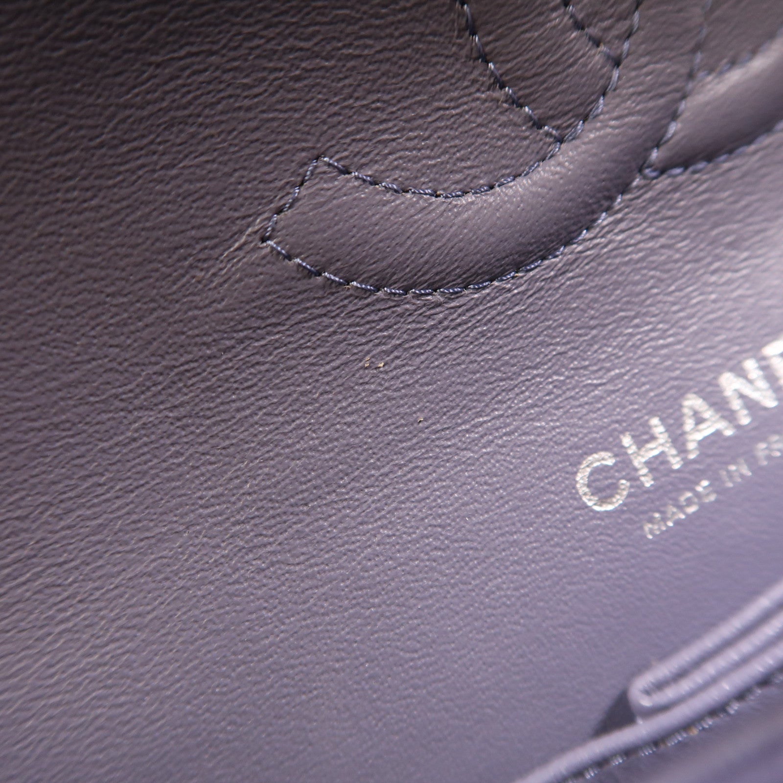 CHANEL 羊皮皮革Classic 25銀扣鏈帶肩背袋