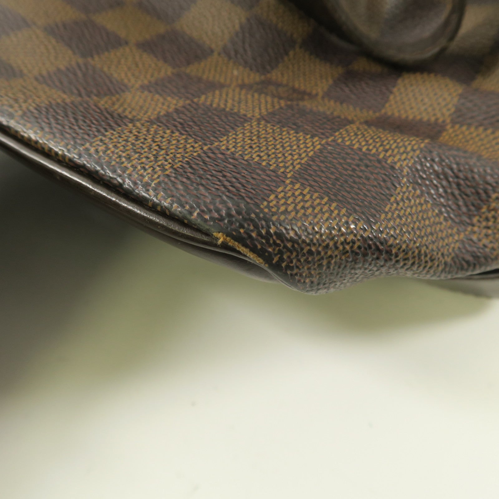LOUIS VUITTON Damier Chelsea金扣肩背袋啡色
