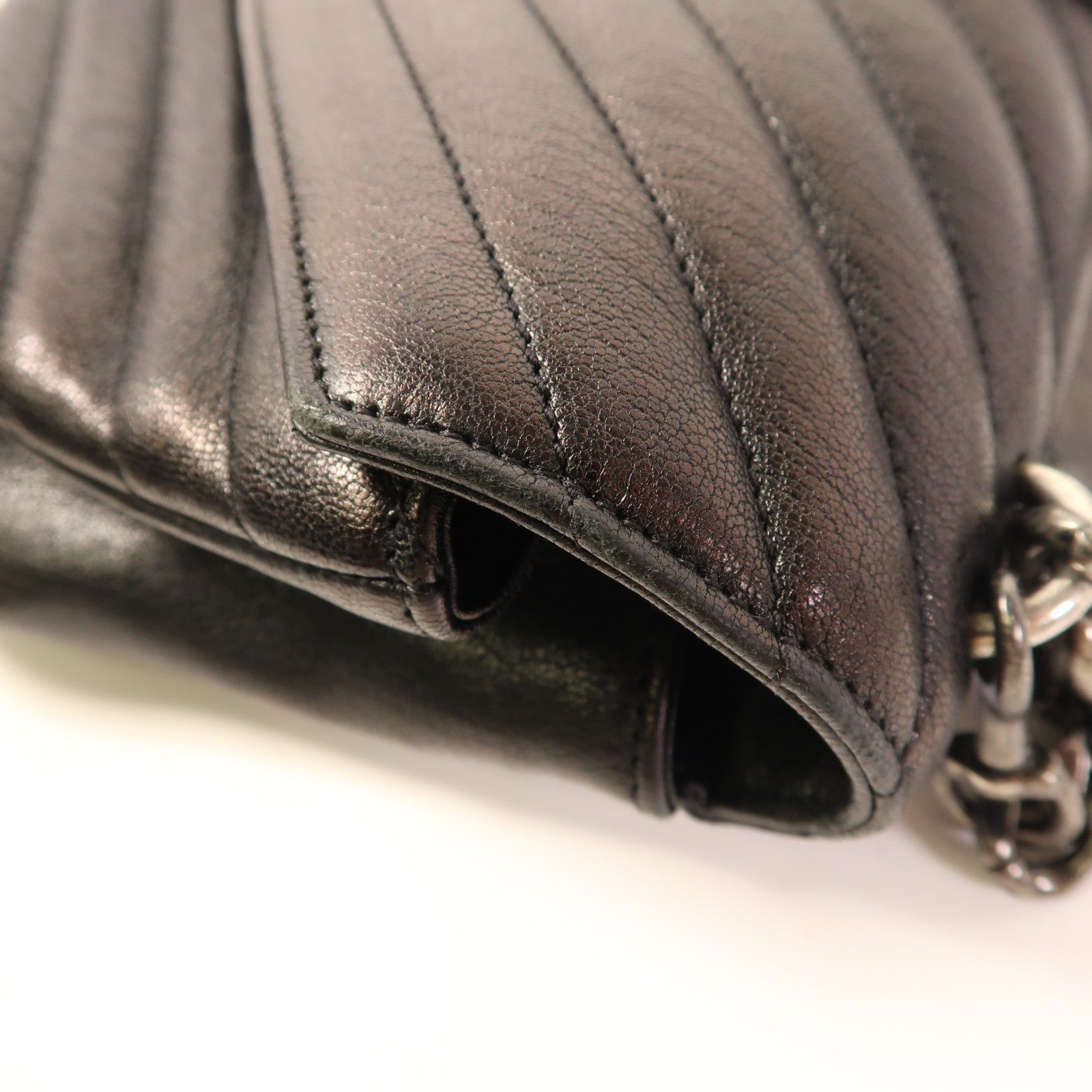 YVES SAINT LAURENT 皮革College Medium銀扣手挽肩背兩用袋