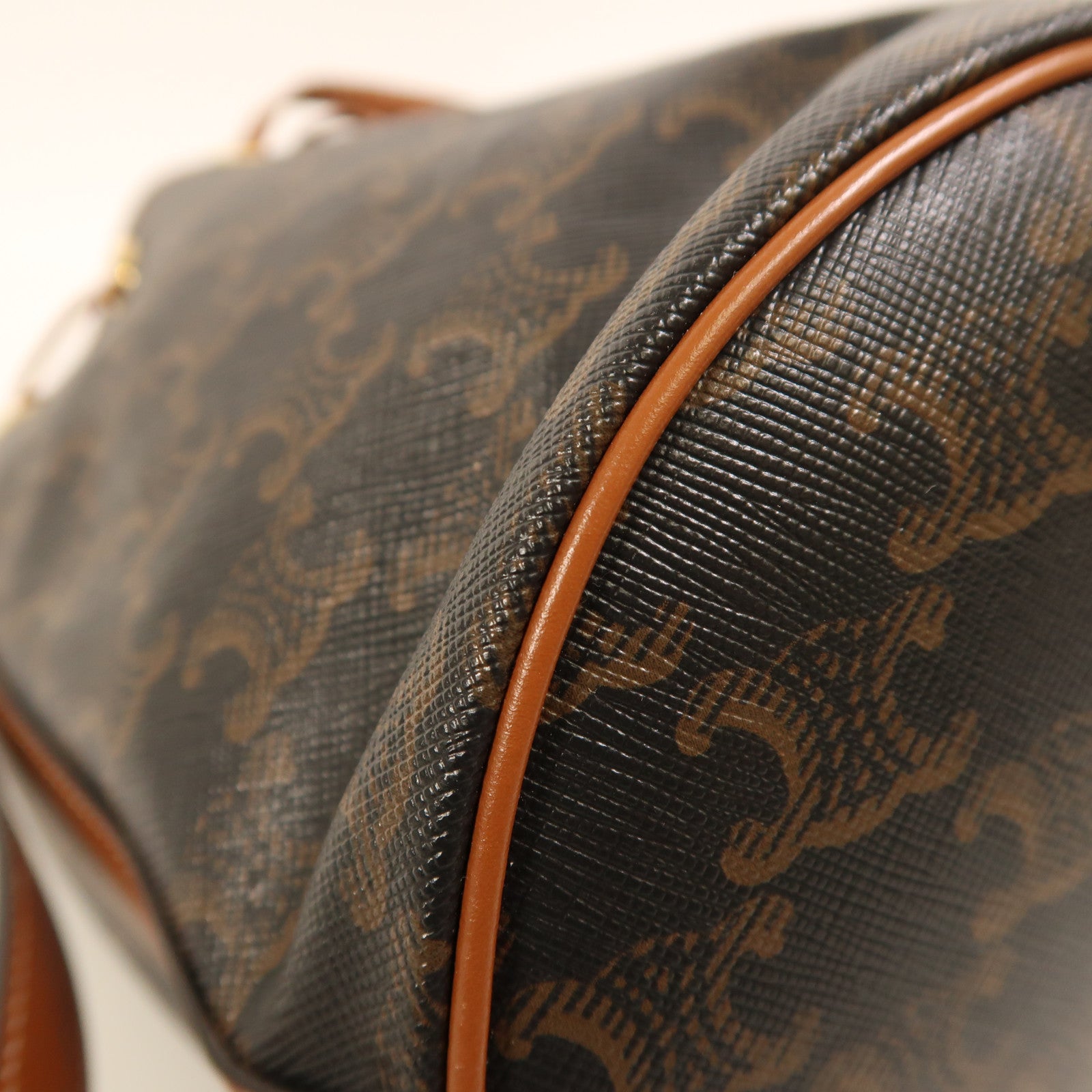 CELINE 塗層帆布Triomphe Bag金扣肩背袋