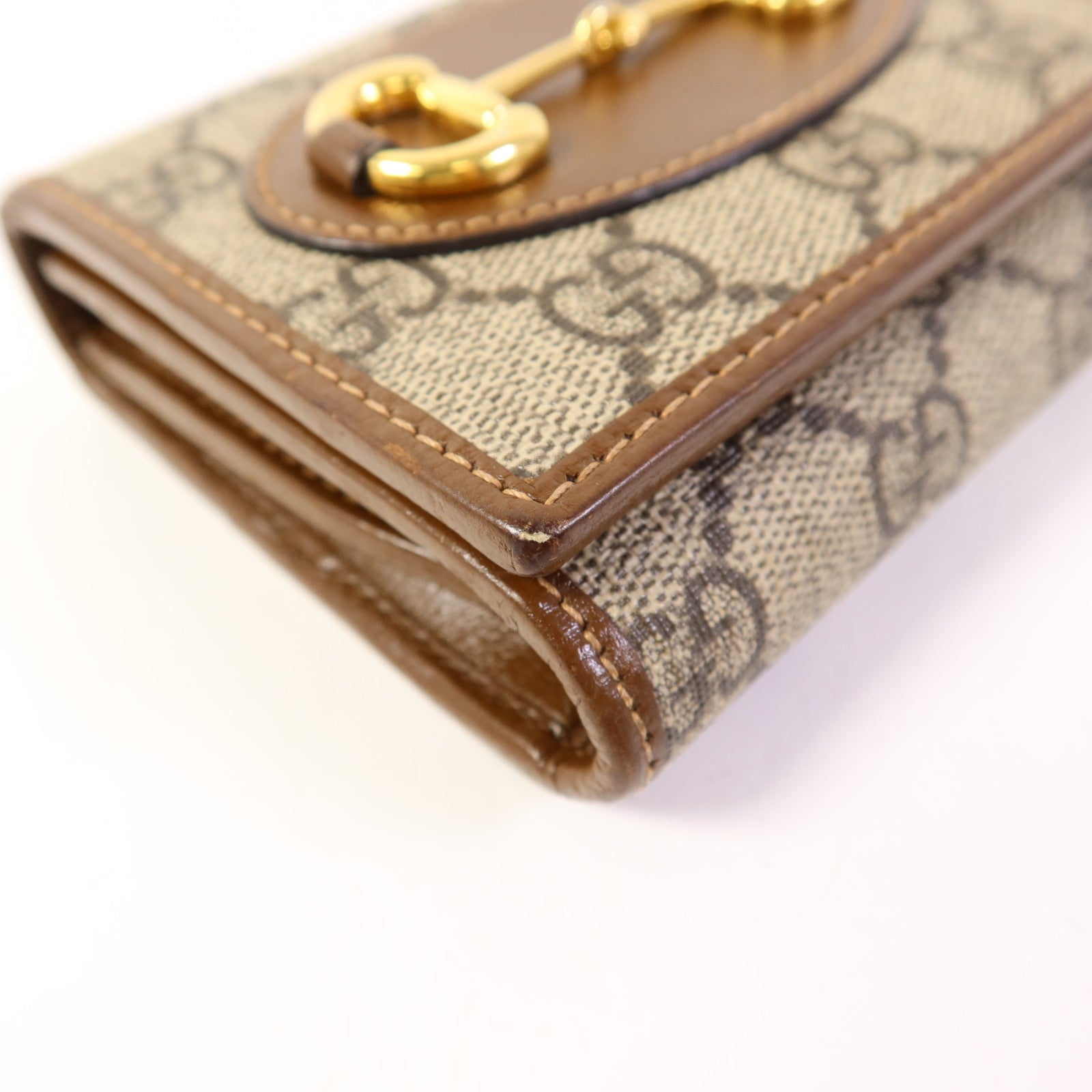 GUCCI 塗層帆布Horsebit 1955金扣錢包
