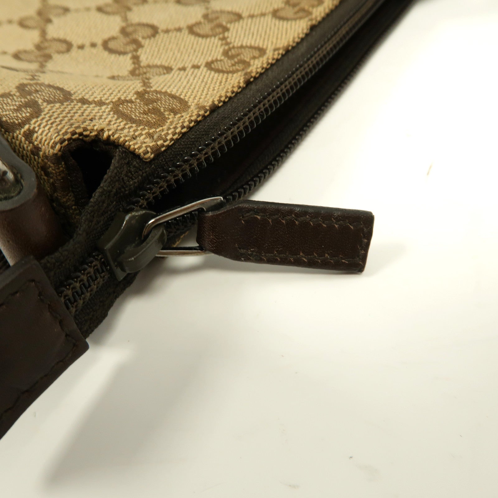GUCCI 【激減優惠】帆布Shoulder Bag銀扣肩背袋啡色