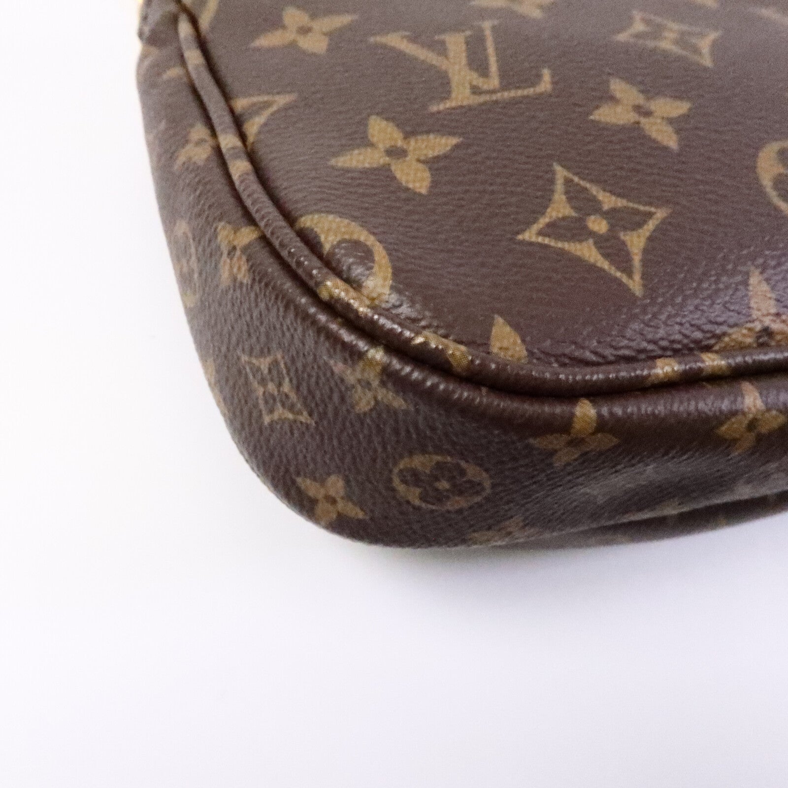 LOUIS VUITTON Monogram Multi Pochette Accessoires金扣肩背袋