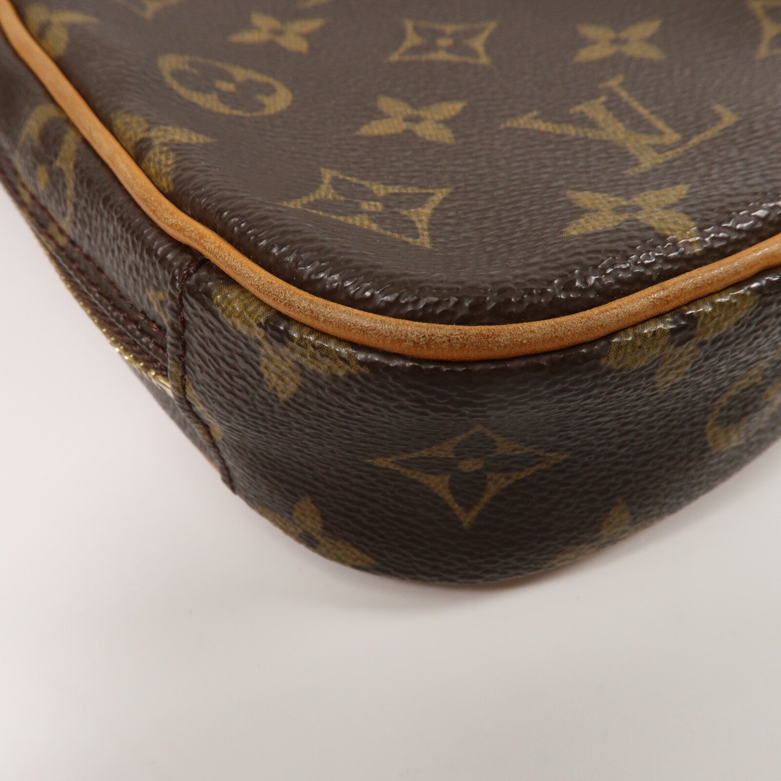 LOUIS VUITTON Monogram Pochette Gange肩背袋