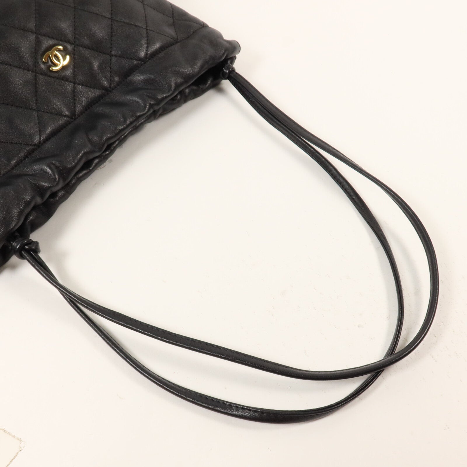 CHANEL 羊皮皮革Clutch With Leather Strap Large肩背袋