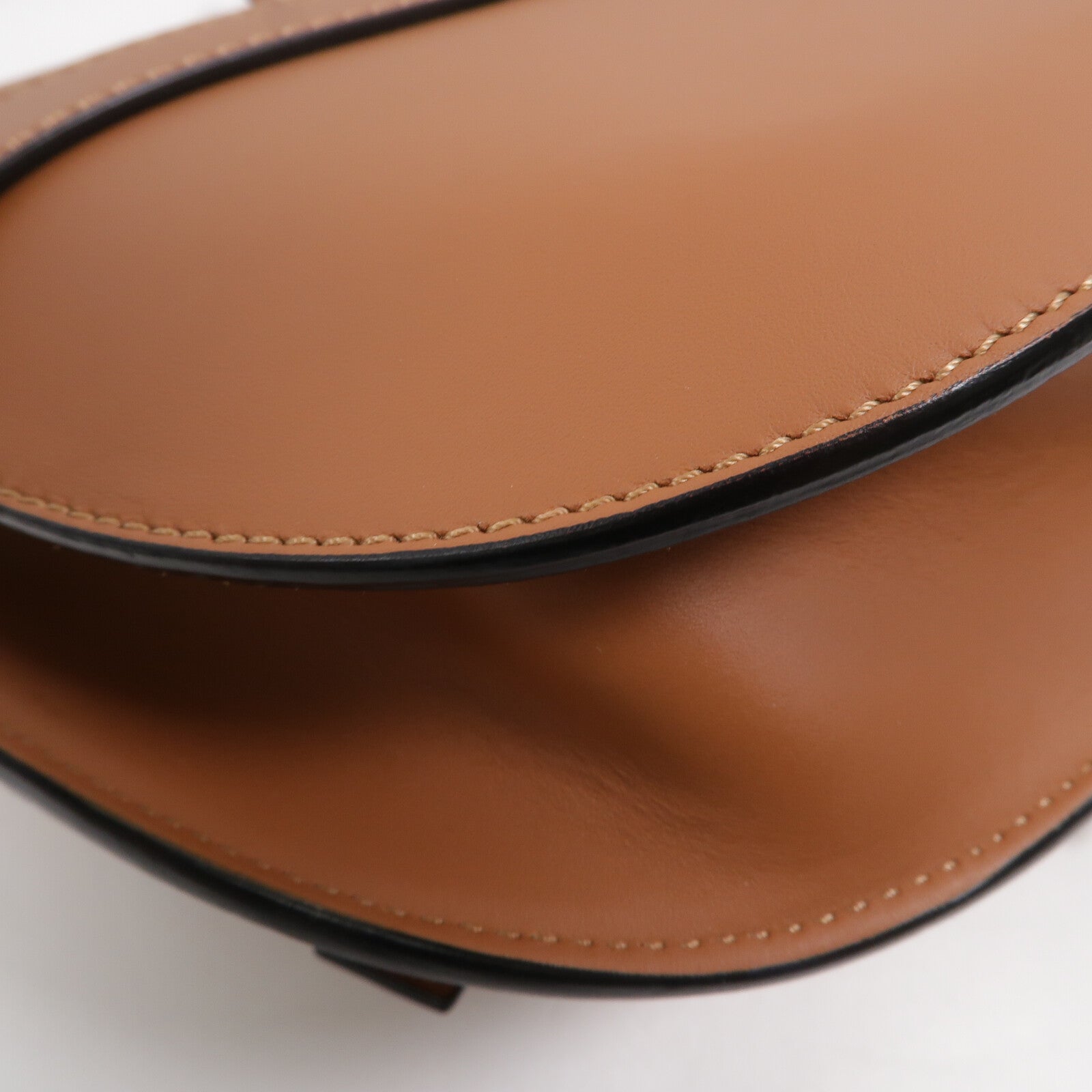 LOEWE 牛皮皮革Gate Small肩背袋
