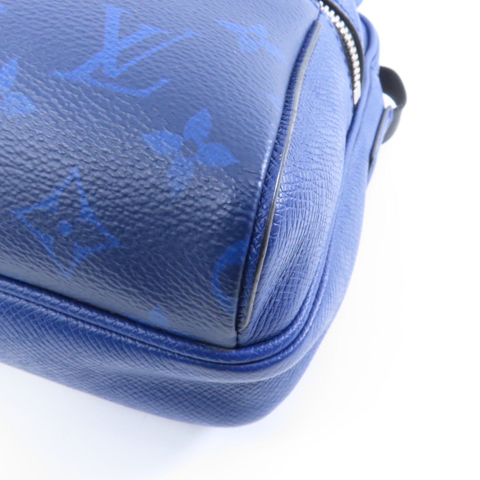 LOUIS VUITTON Monogram/Taiga Outdoor Messenger銀扣肩背袋藍色