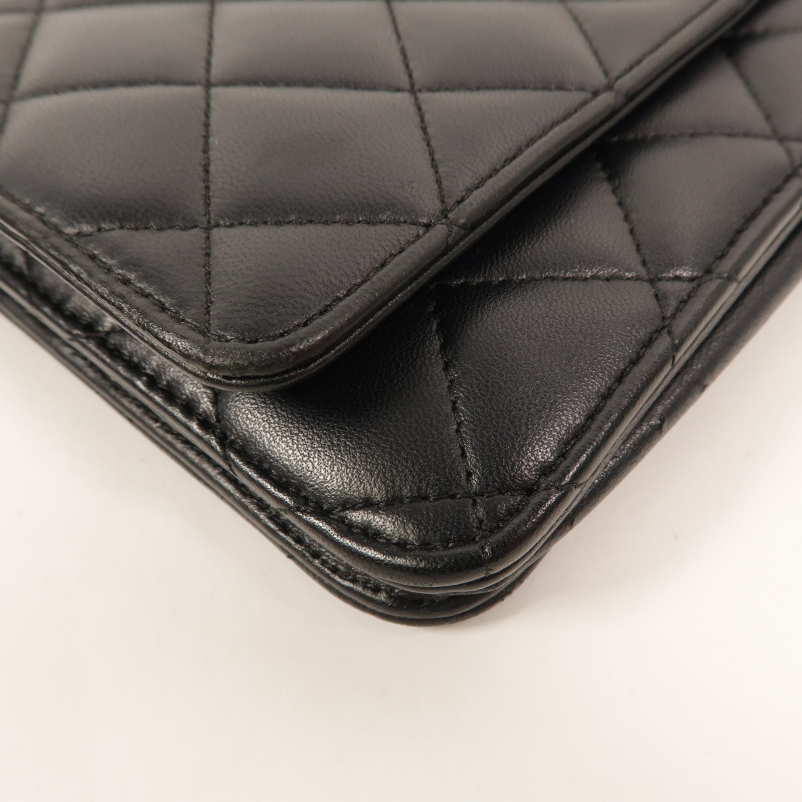 CHANEL 羊皮皮革WOC Wallet On Chain鏈帶肩背袋