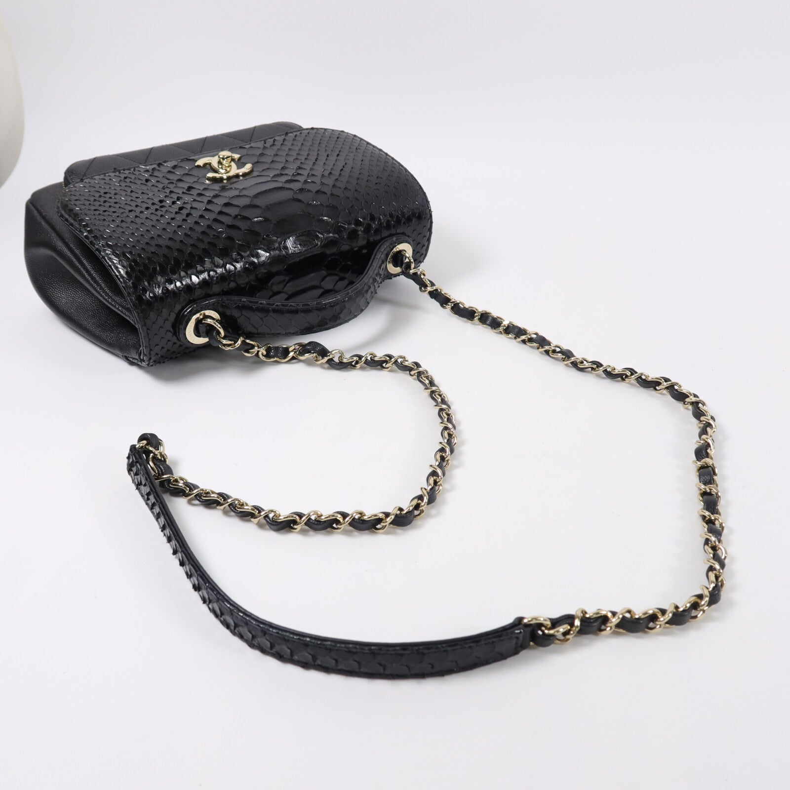 CHANEL 珍稀皮革Business Affinity手挽肩背兩用袋