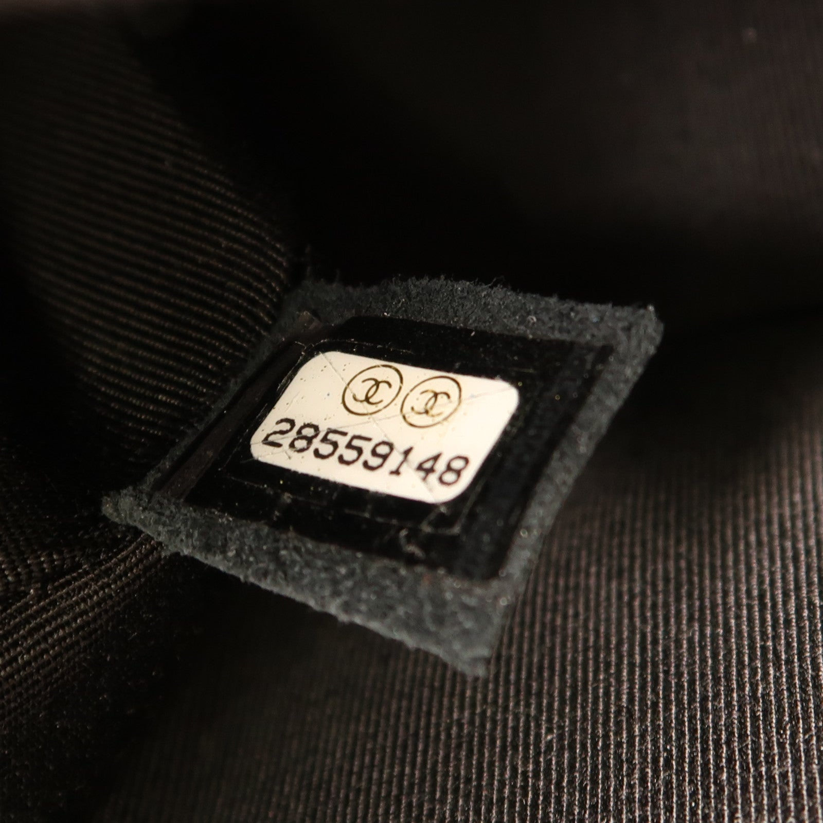 CHANEL 牛皮皮革Shoulder Bag金扣鏈帶肩背袋