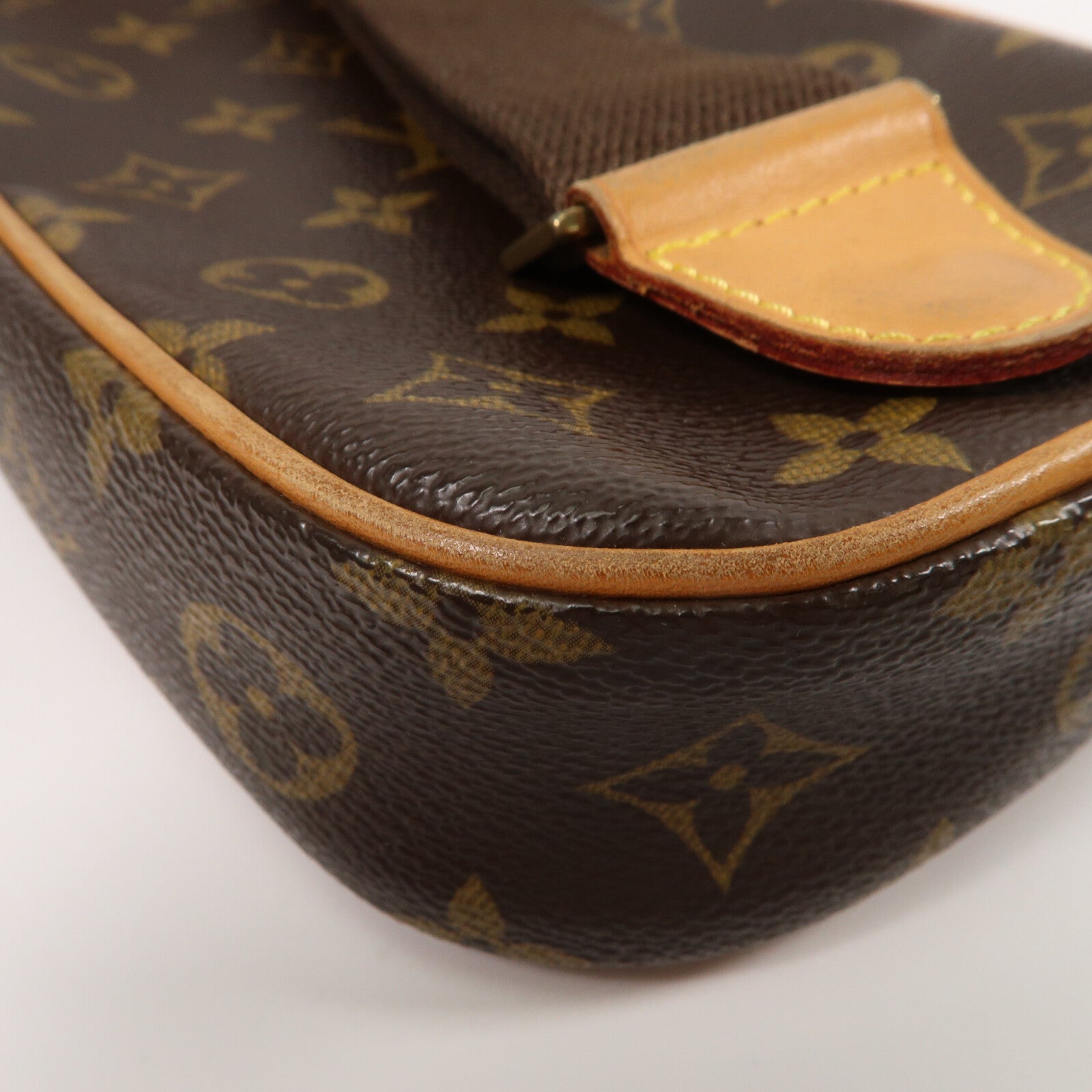 LOUIS VUITTON Monogram Pochette Gange肩背袋