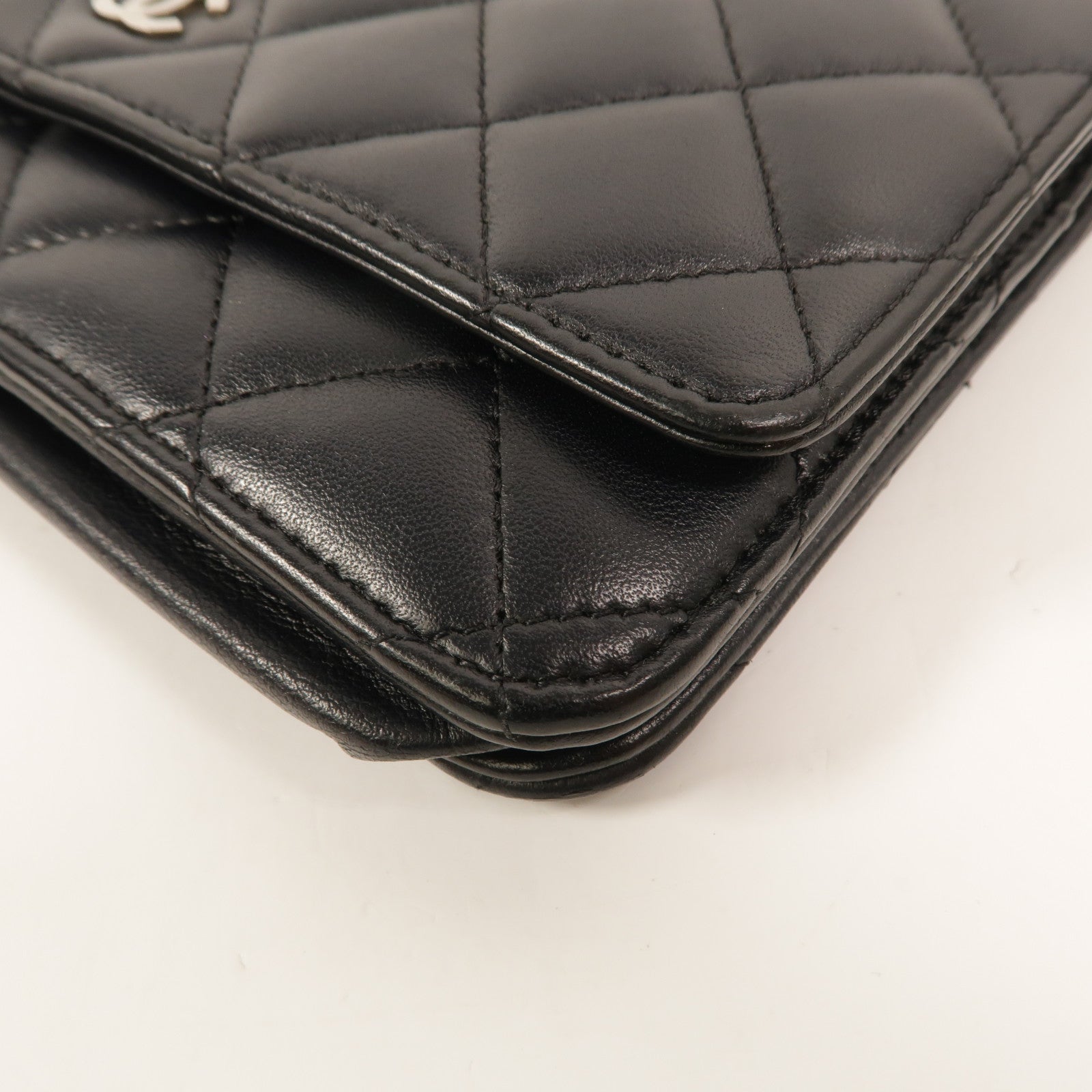 CHANEL 羊皮皮革WOC Wallet On Chain鏈帶肩背袋