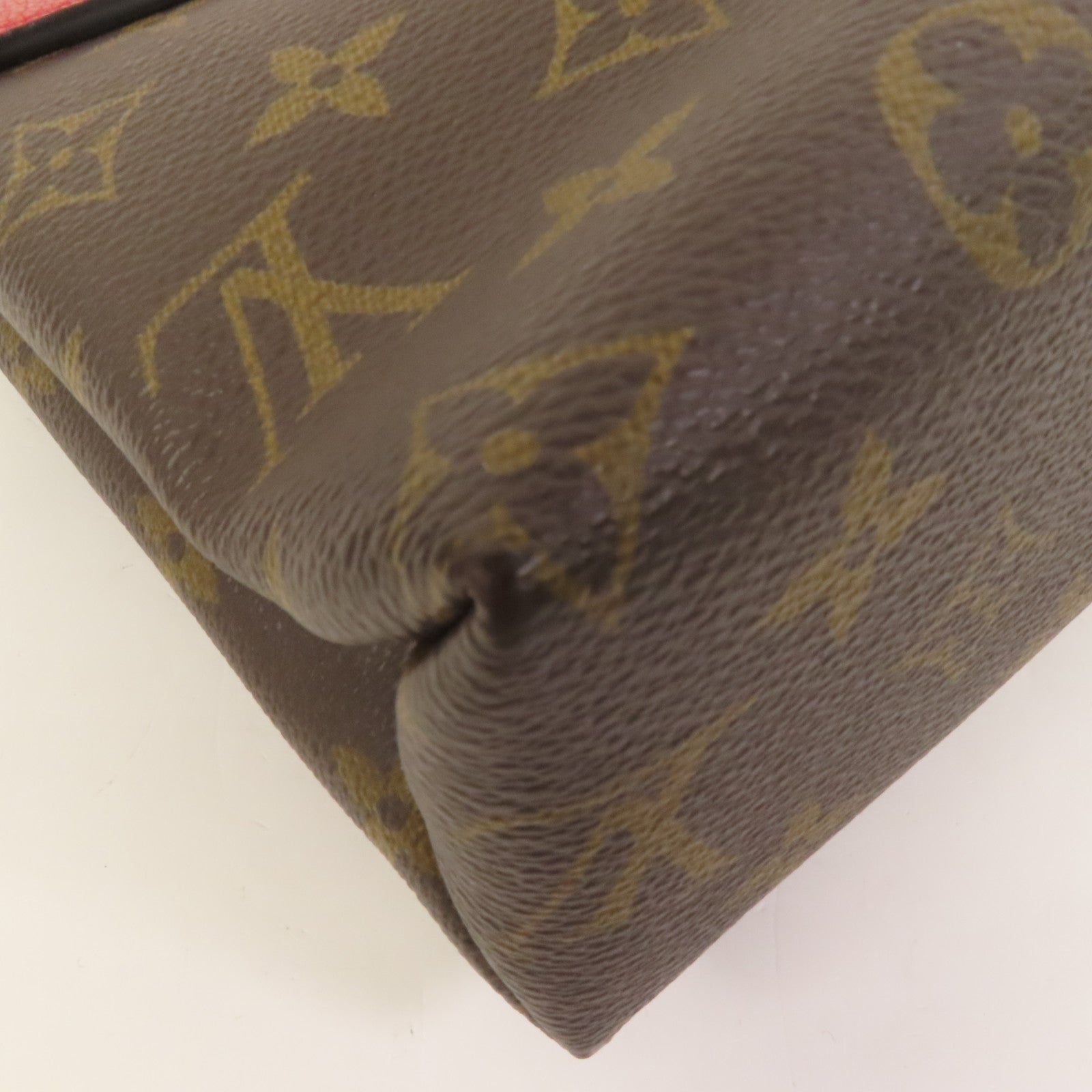 LOUIS VUITTON Monogram Saint Placide金扣肩背袋