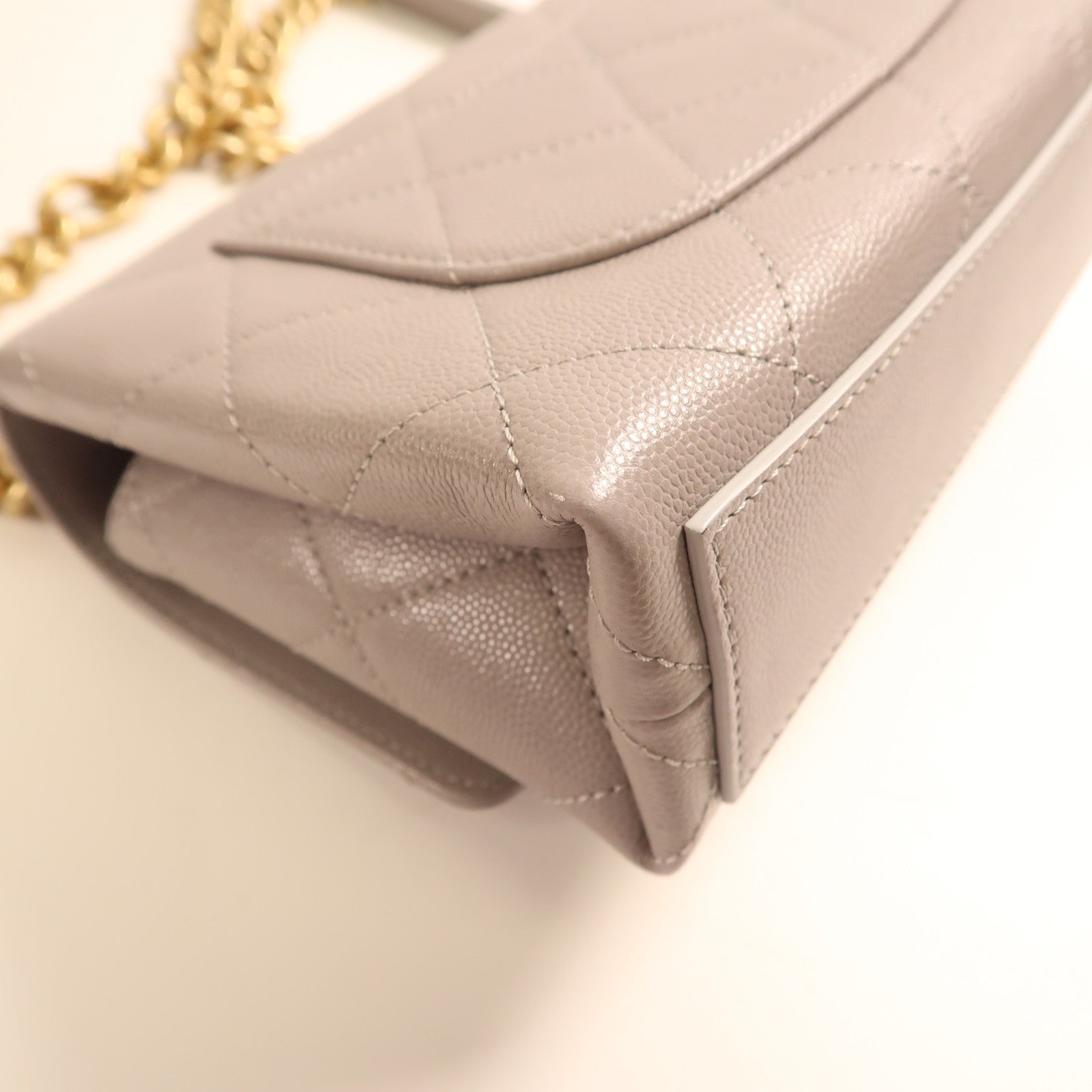 CHANEL 牛皮皮革Chain Shoulder金扣鏈帶肩背袋