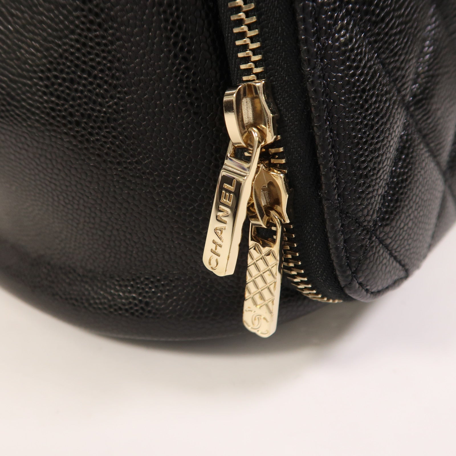 CHANEL 牛皮皮革Affinity Backpack金扣背包