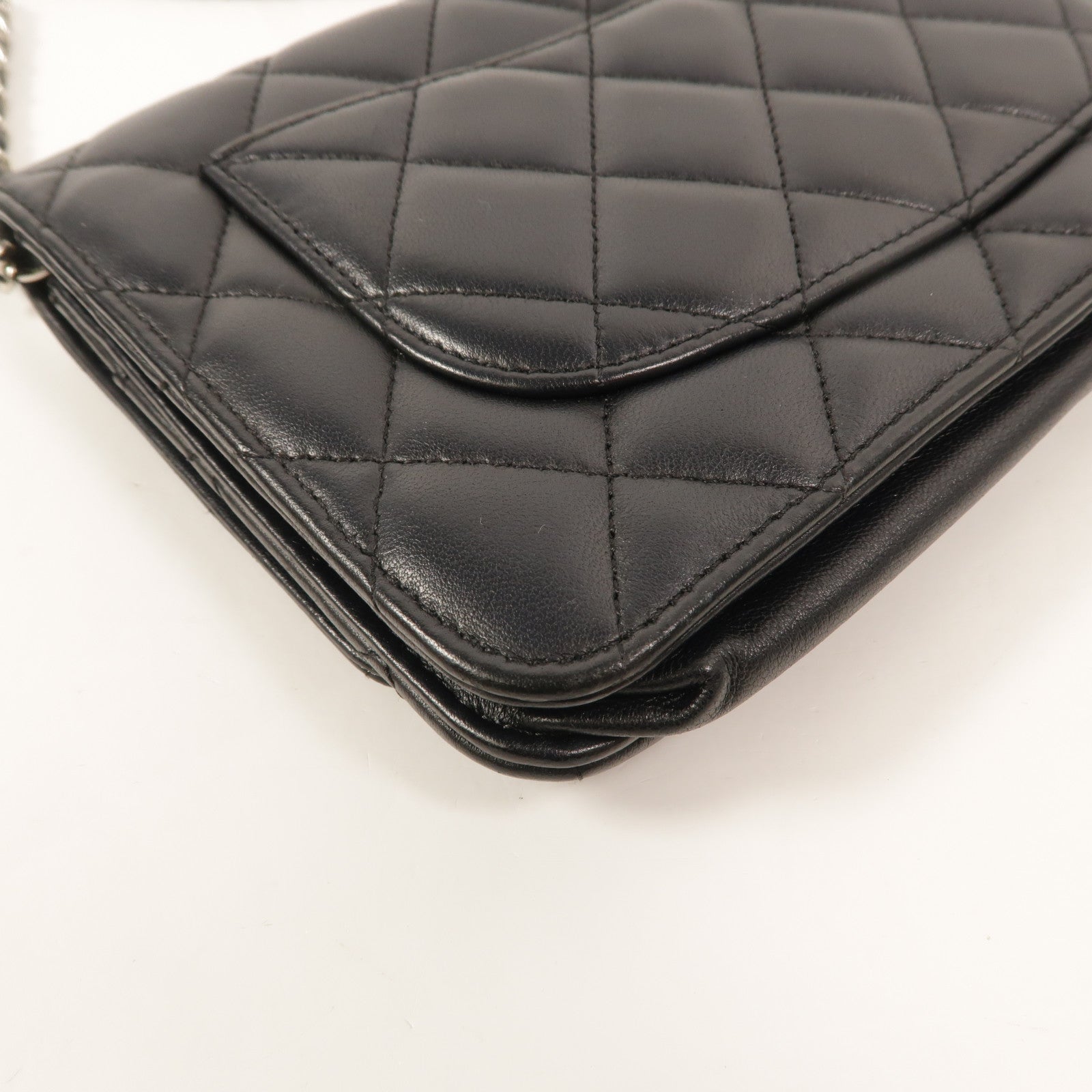 CHANEL 羊皮皮革WOC Wallet On Chain鏈帶肩背袋