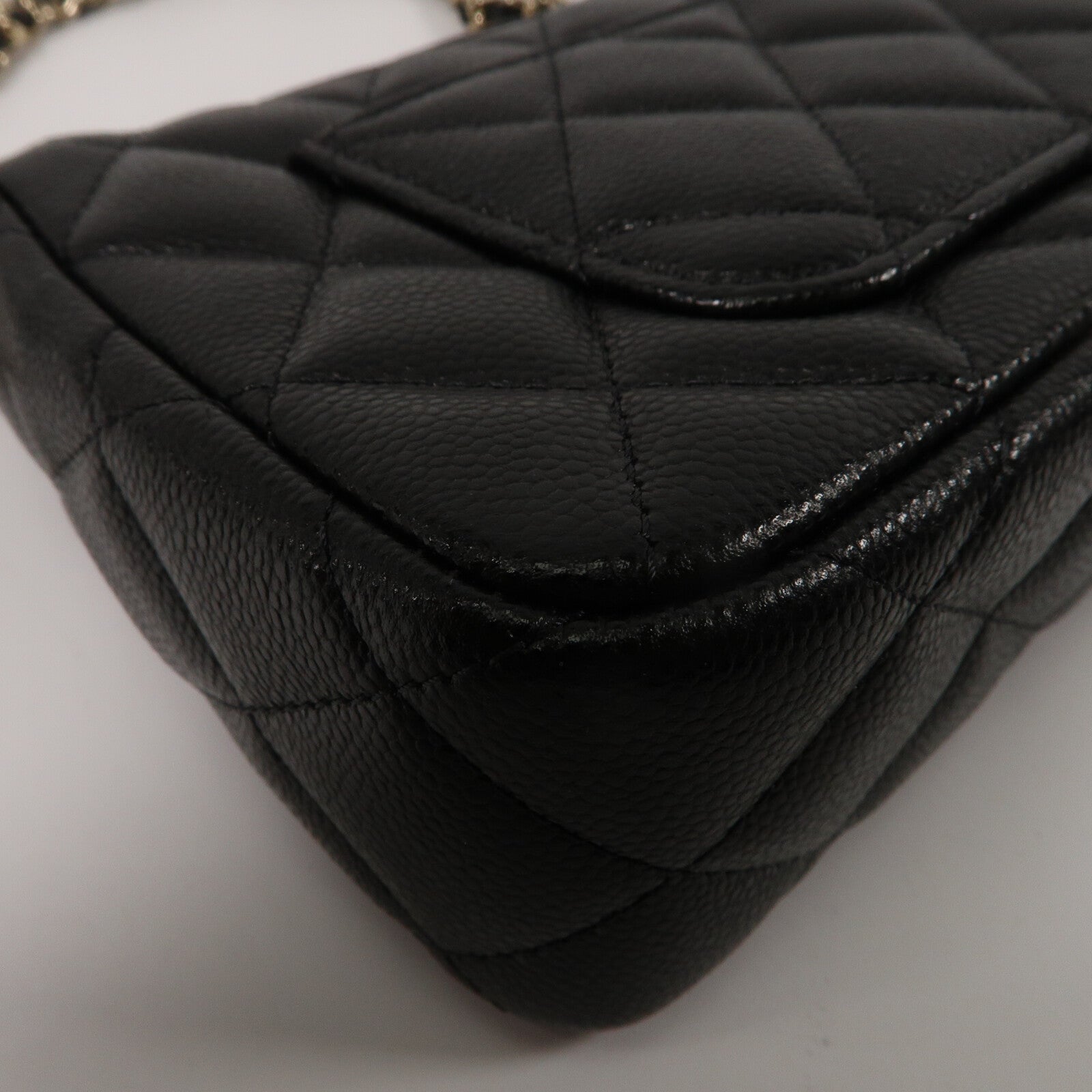 CHANEL 牛皮皮革Clutch With Chain鏈帶肩背袋