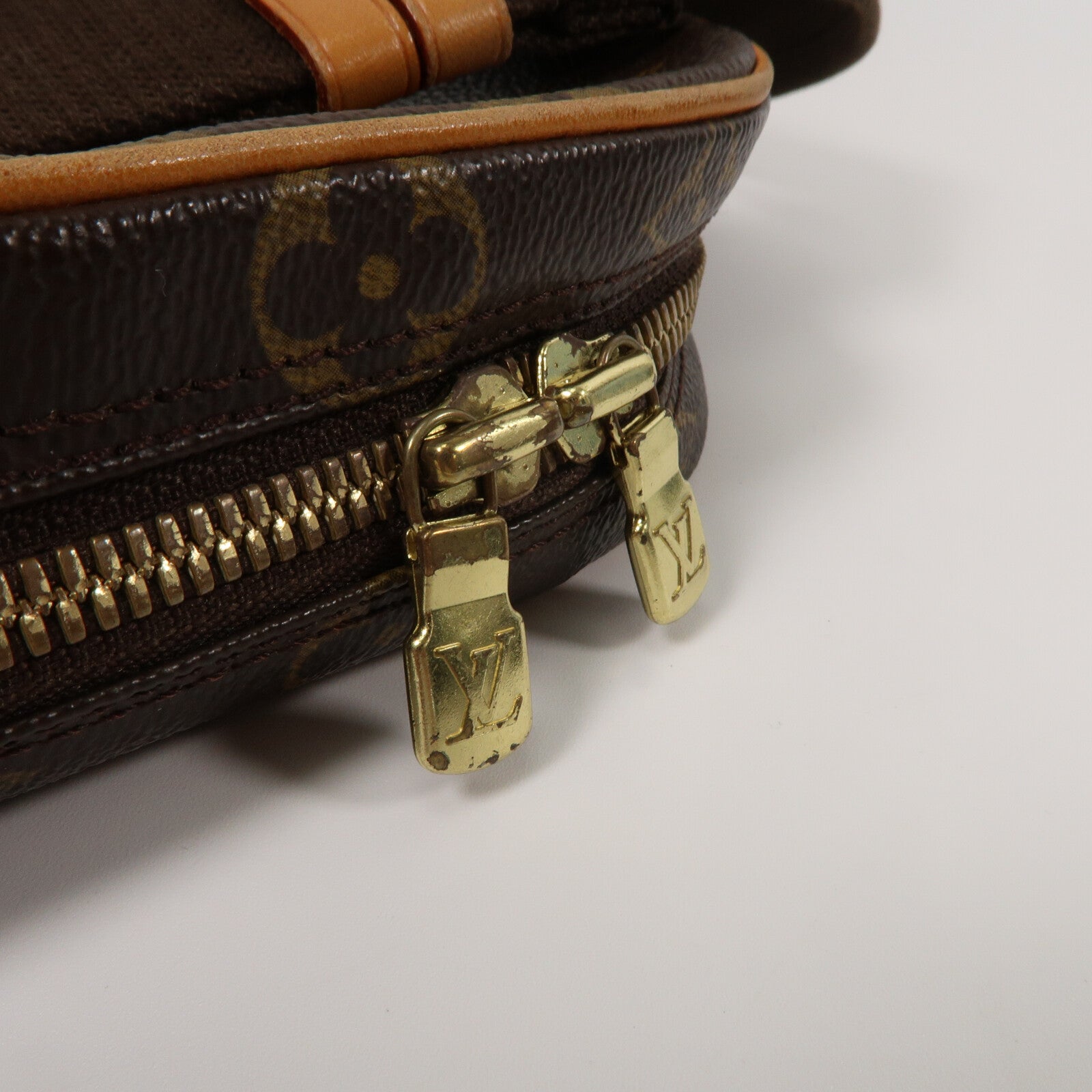 LOUIS VUITTON Monogram Pochette Gange肩背袋