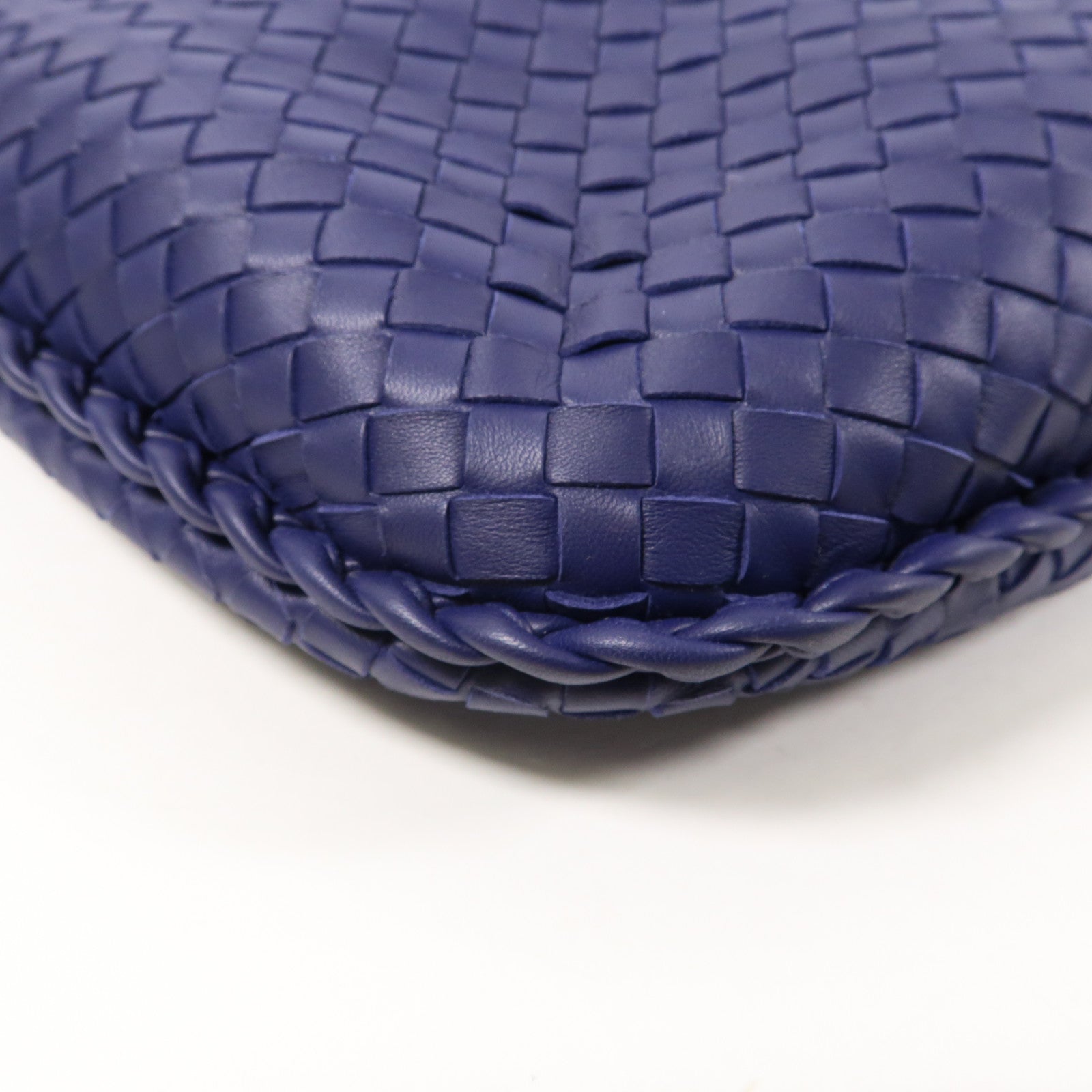 BOTTEGA VENETA 織紋皮革Hobo肩背袋紫色
