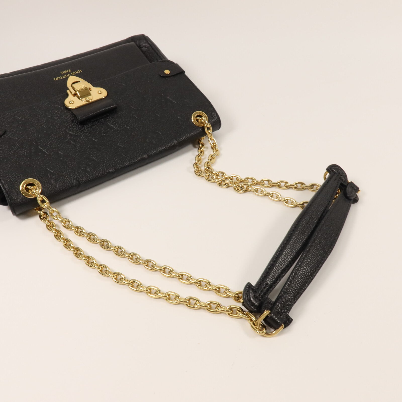 LOUIS VUITTON Monogram Empreinte Vavin PM肩背袋