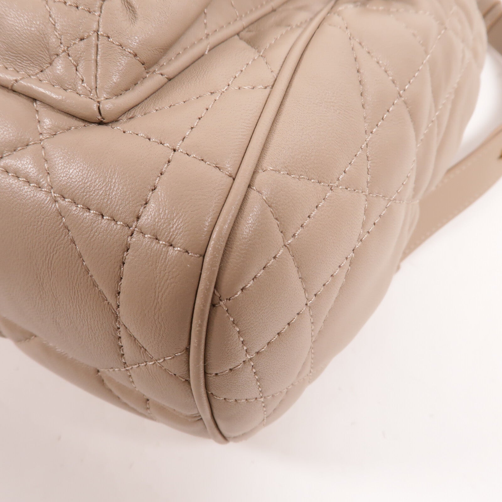 Dior 羊皮皮革Medium Dior Caro Backpack背包
