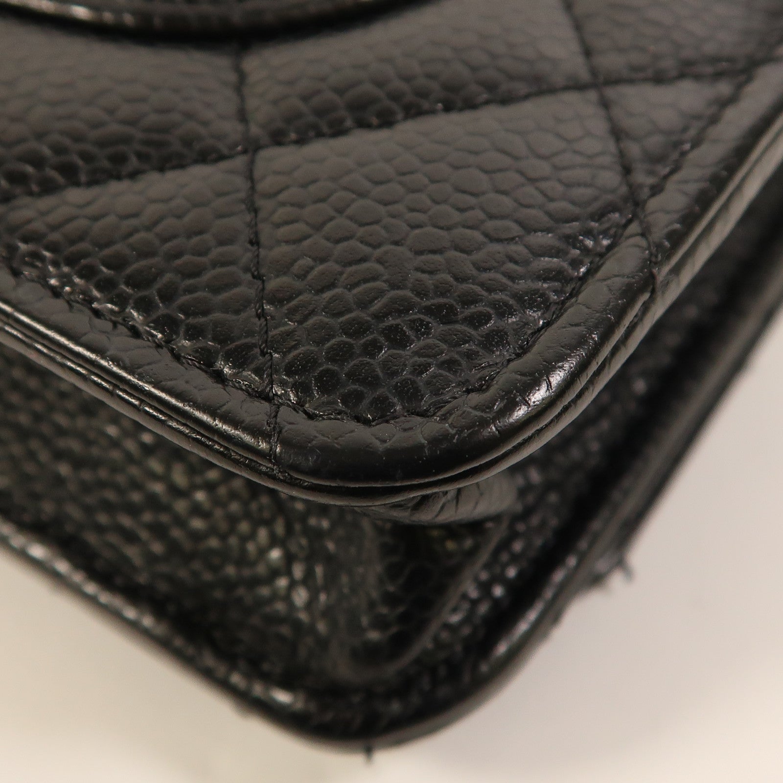 CHANEL 牛皮皮革WOC Wallet On Chain金扣鏈帶肩背袋